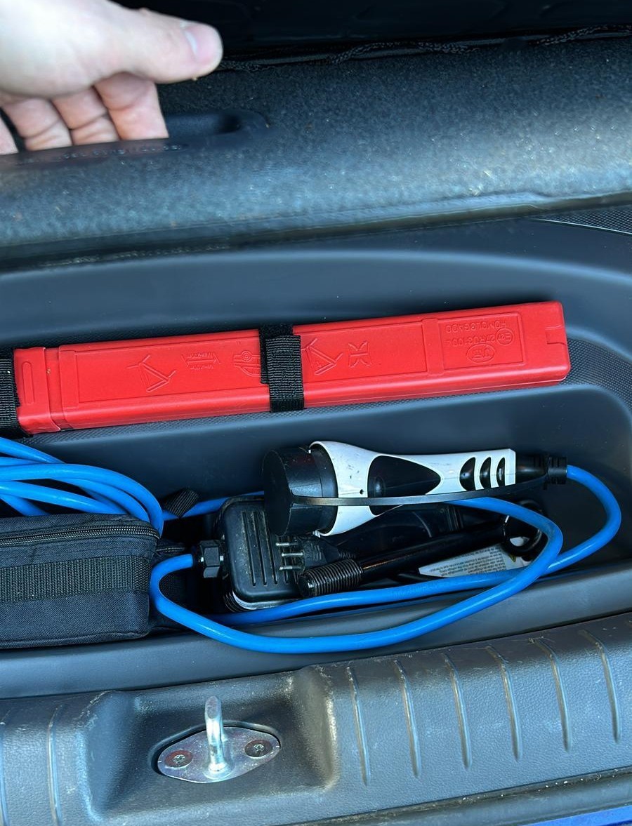 HYUNDAI Electric Vertex-image-4