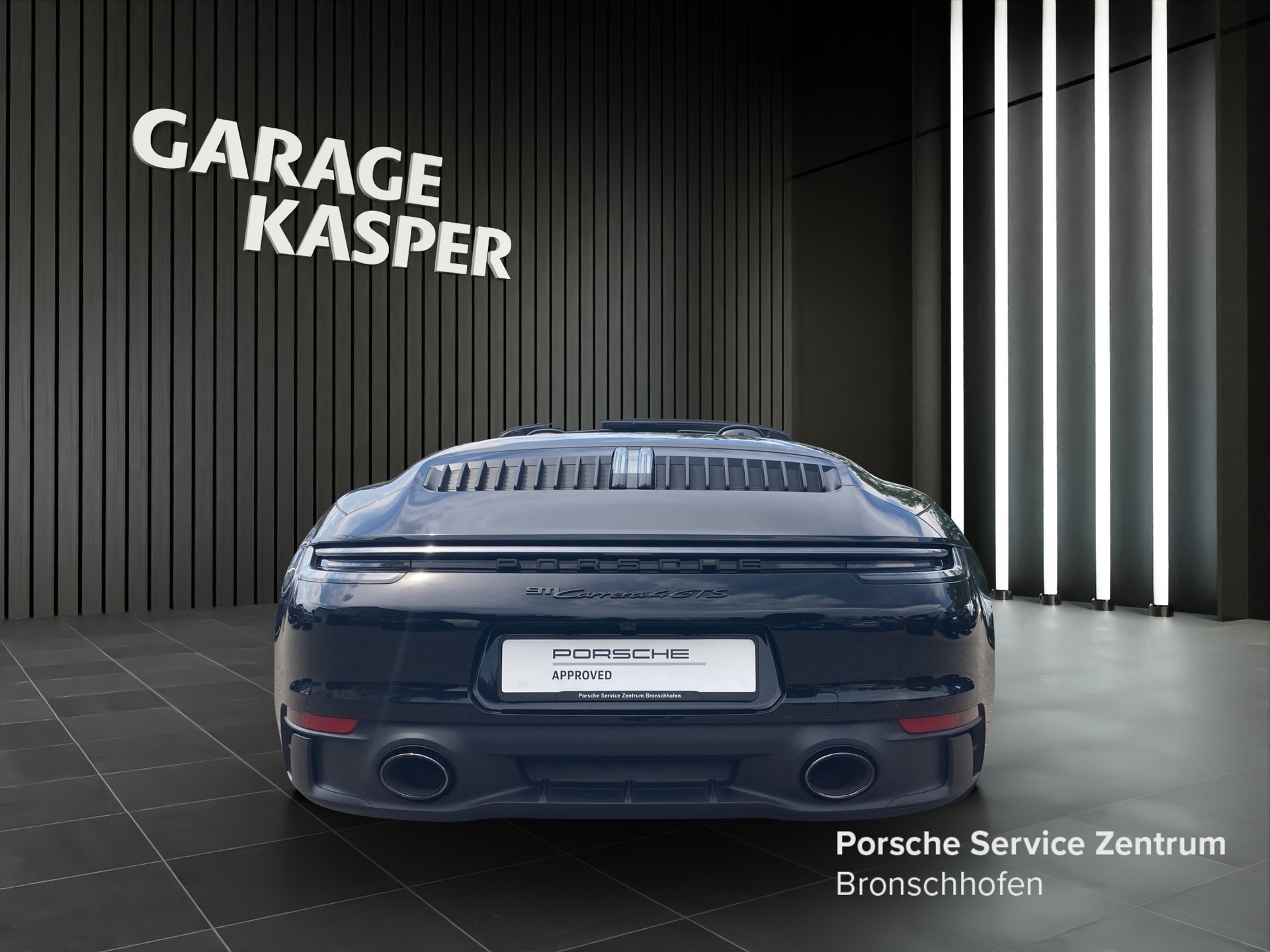 PORSCHE 911 Carrera 4 GTS Cabriolet-showroom-element-3