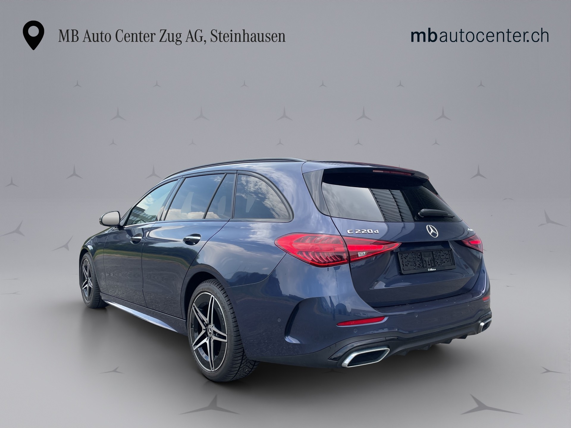 MERCEDES-BENZ C 220 d AMG Line 4matic Kombi-showroom-element-3