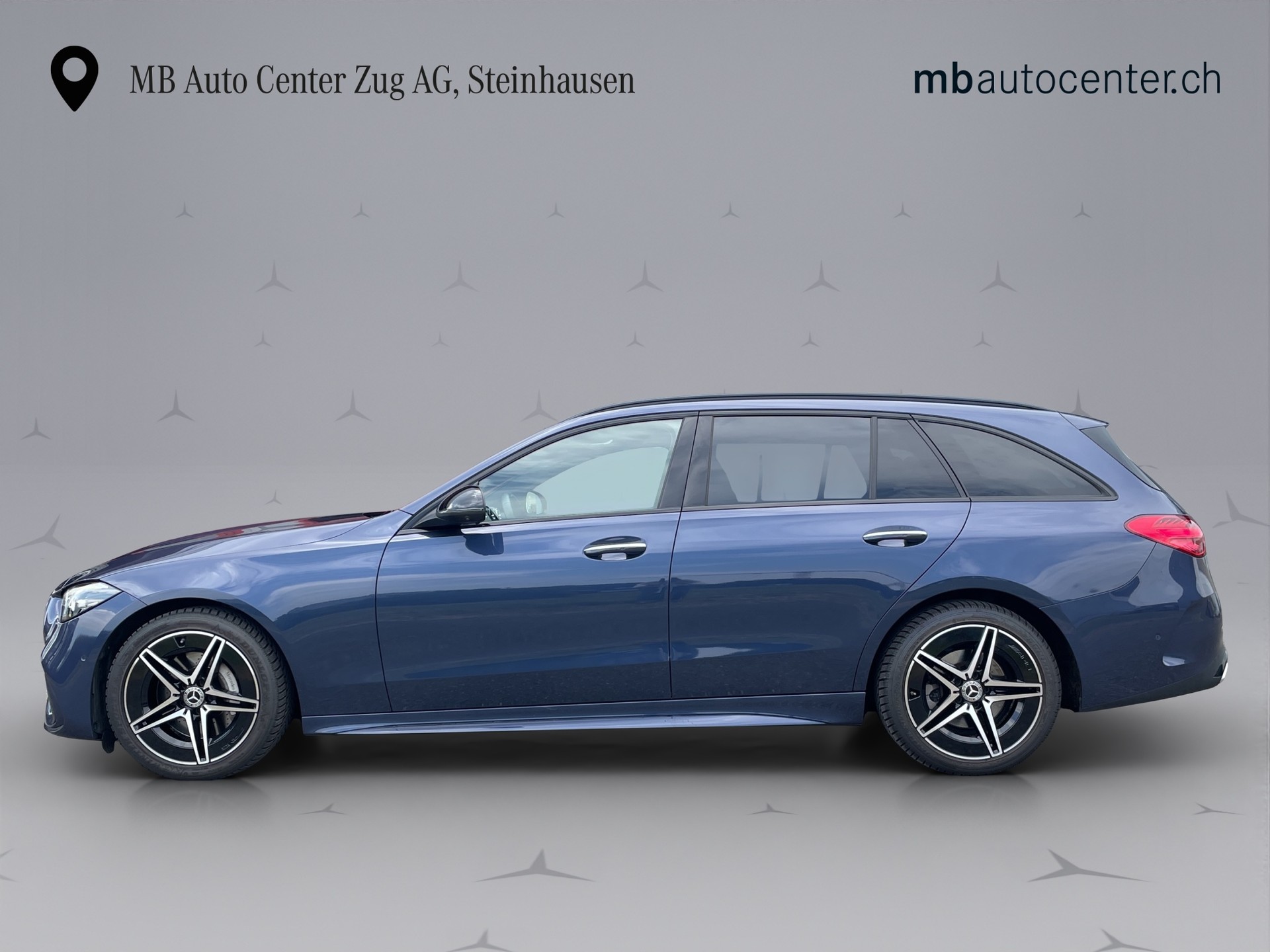MERCEDES-BENZ C 220 d AMG Line 4matic Kombi-showroom-element-2
