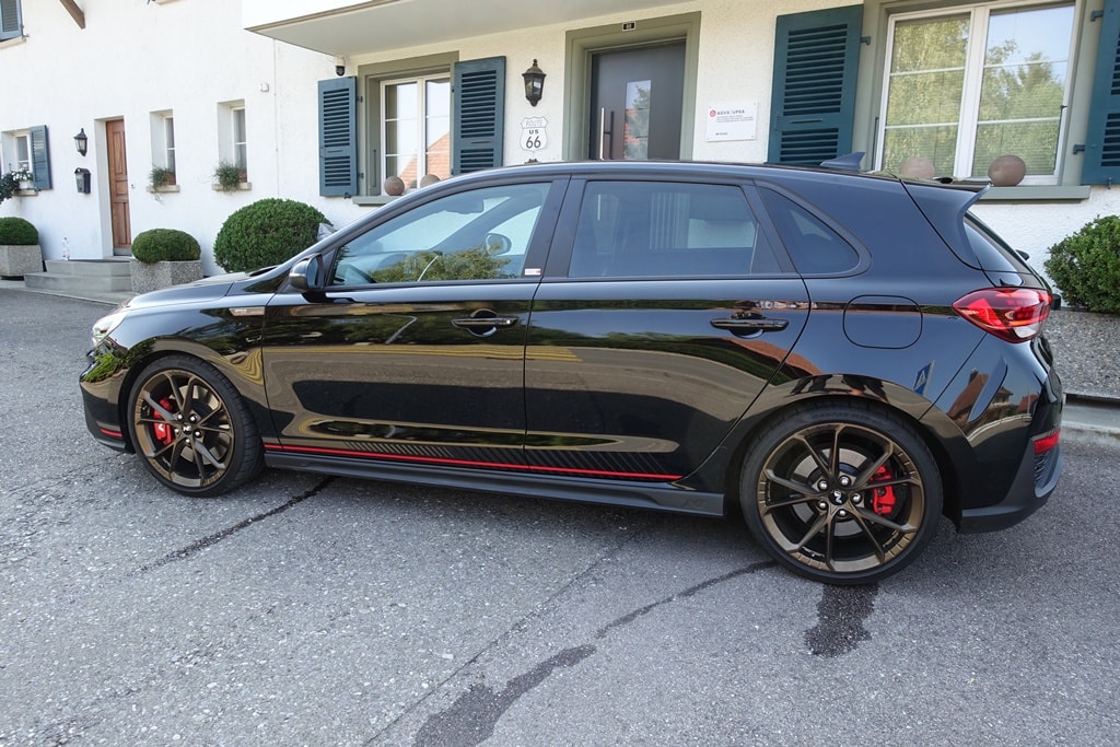 HYUNDAI i30 2.0 T-GDi Drive-N Limited Edition Nr.412/800-image-4