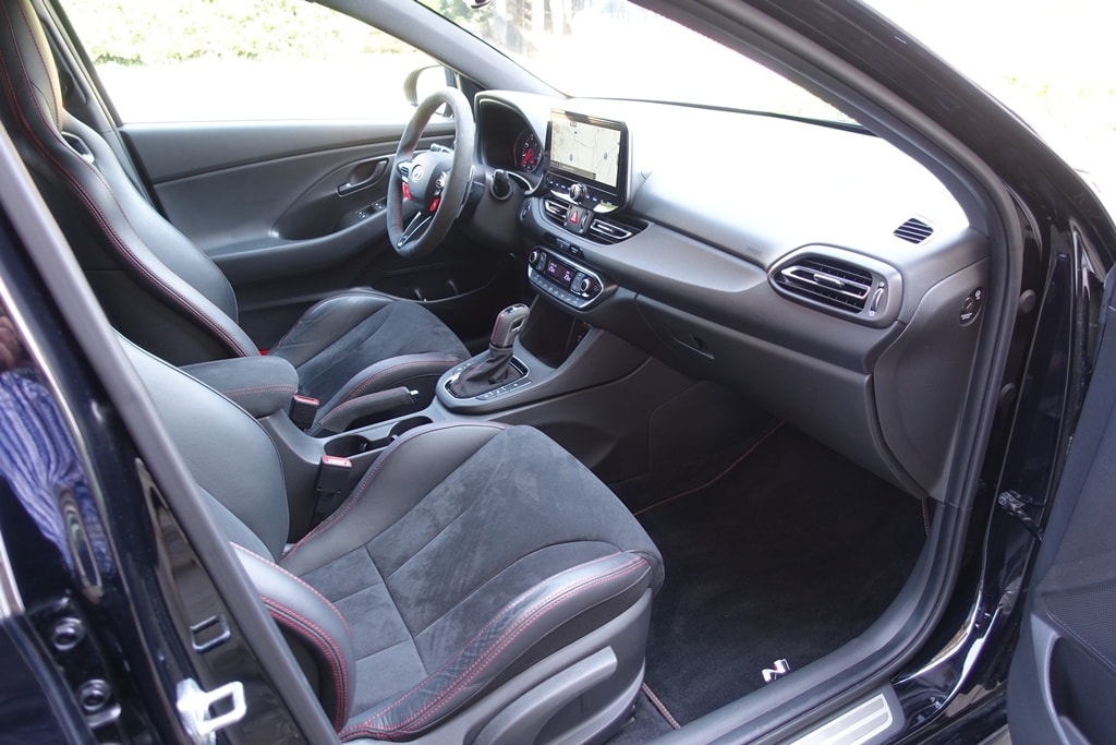 HYUNDAI i30 2.0 T-GDi Drive-N Limited Edition Nr.412/800-image-12