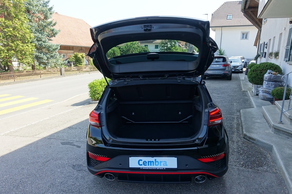 HYUNDAI i30 2.0 T-GDi Drive-N Limited Edition Nr.412/800-image-13