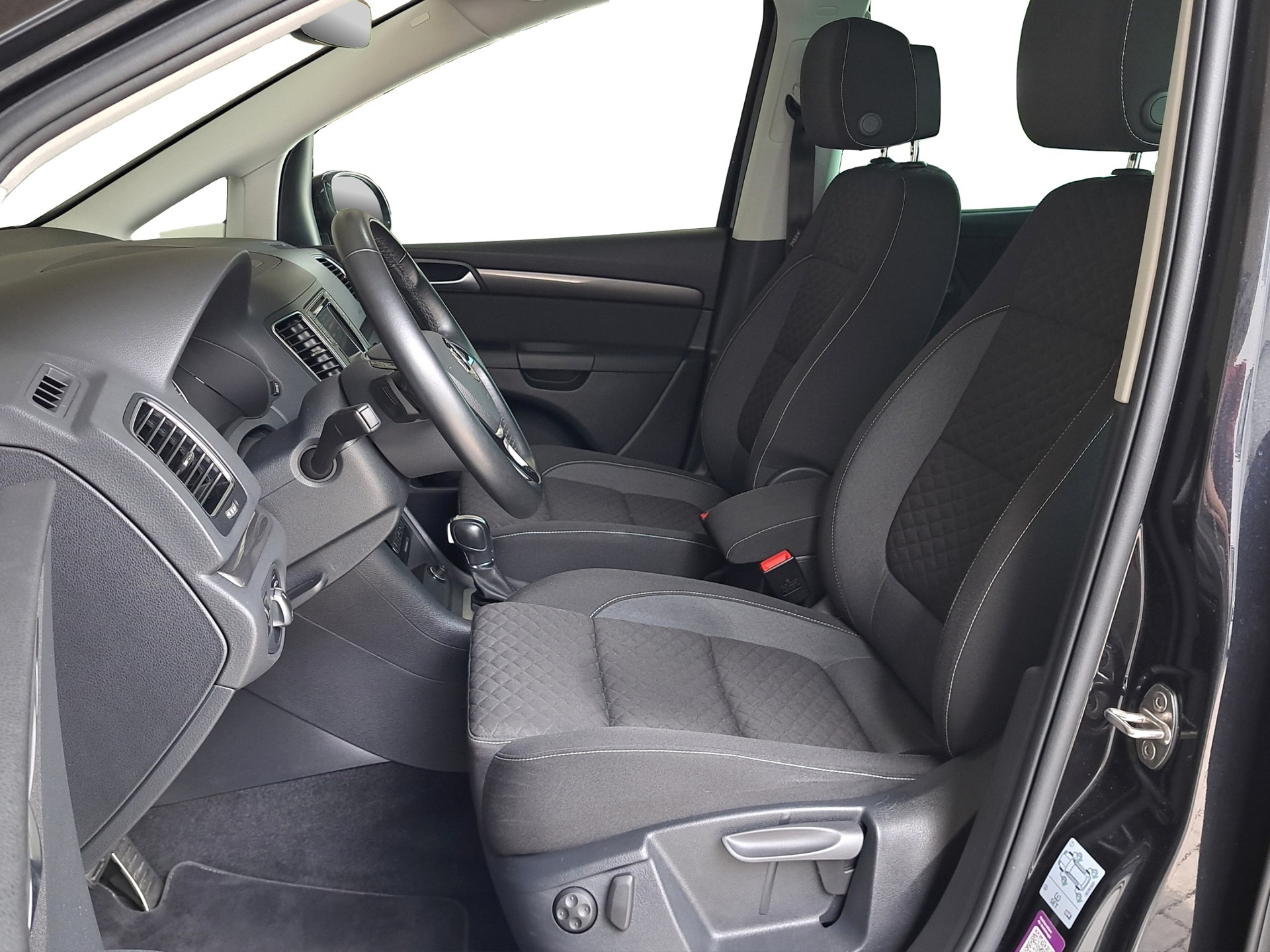VW Sharan 2.0 TDI BMT Comfortline 4Motion DSG *7-Plätzer*-image-6