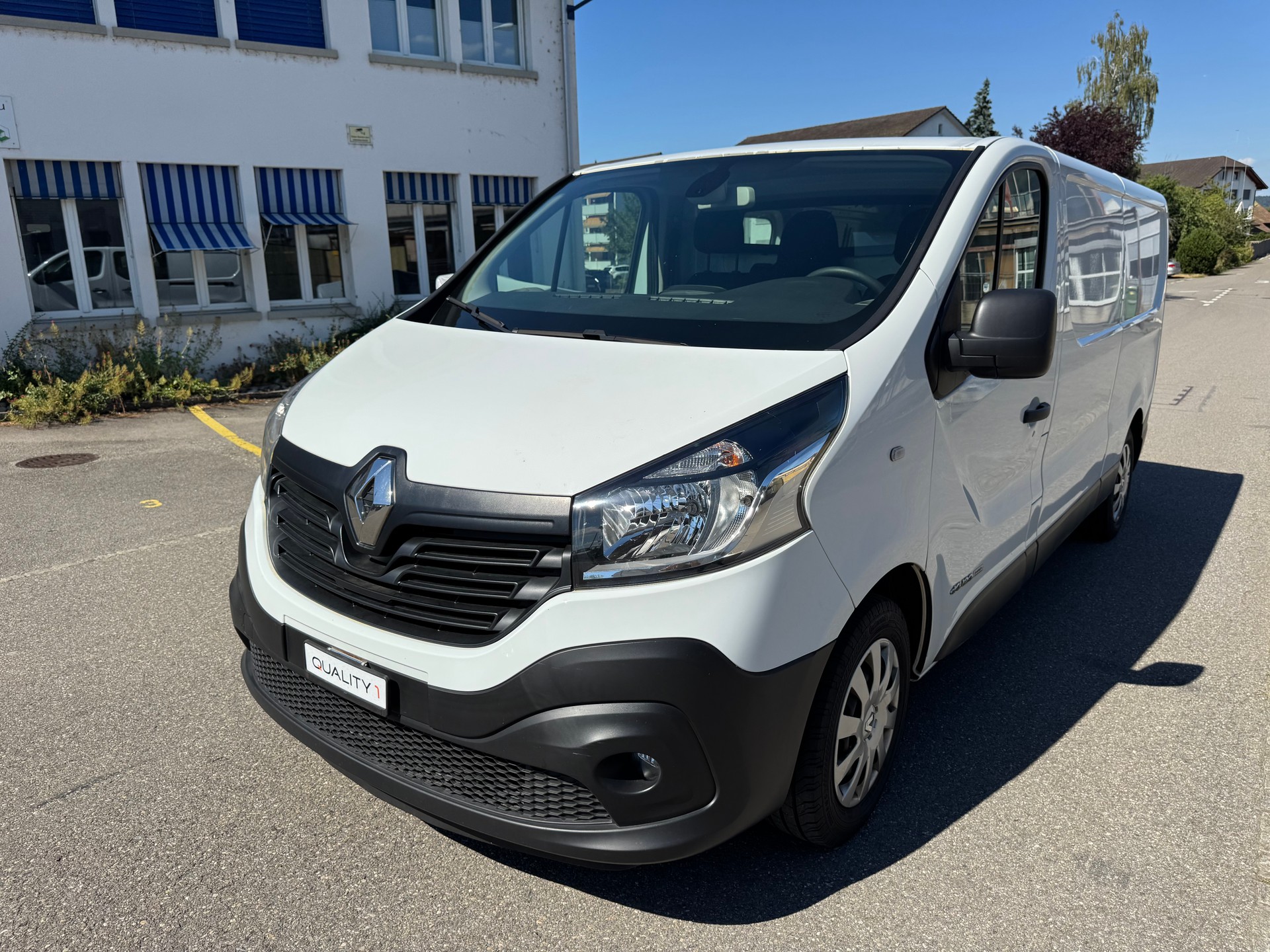 RENAULT Trafic 1.6 ENERGY TwinT. dCi120 2.9t Business L2H1-image-8