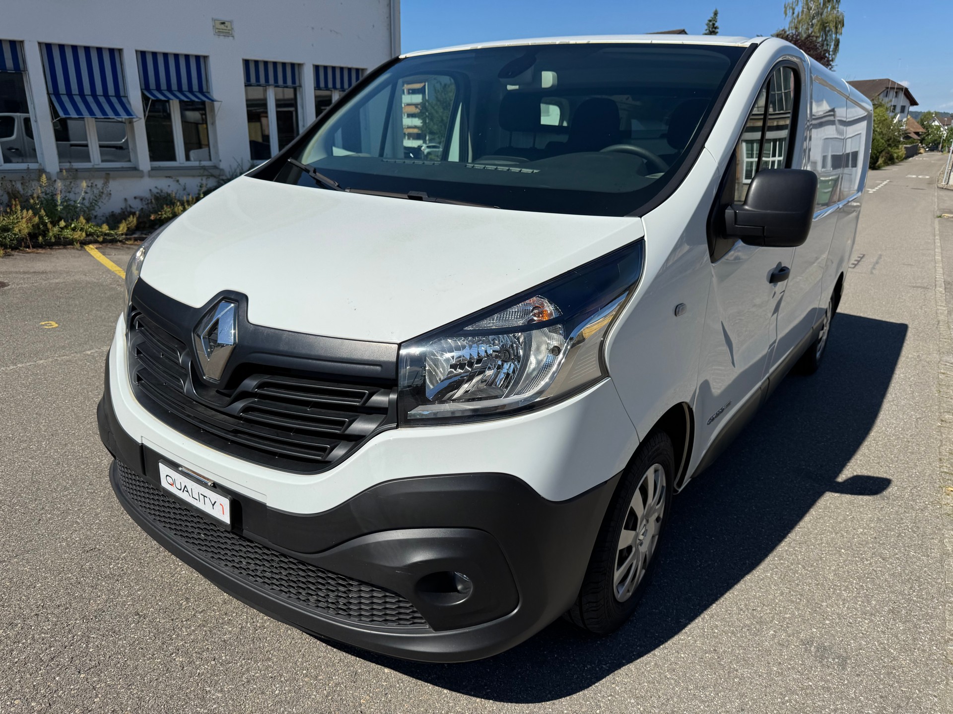 RENAULT Trafic 1.6 ENERGY TwinT. dCi120 2.9t Business L2H1-image-9