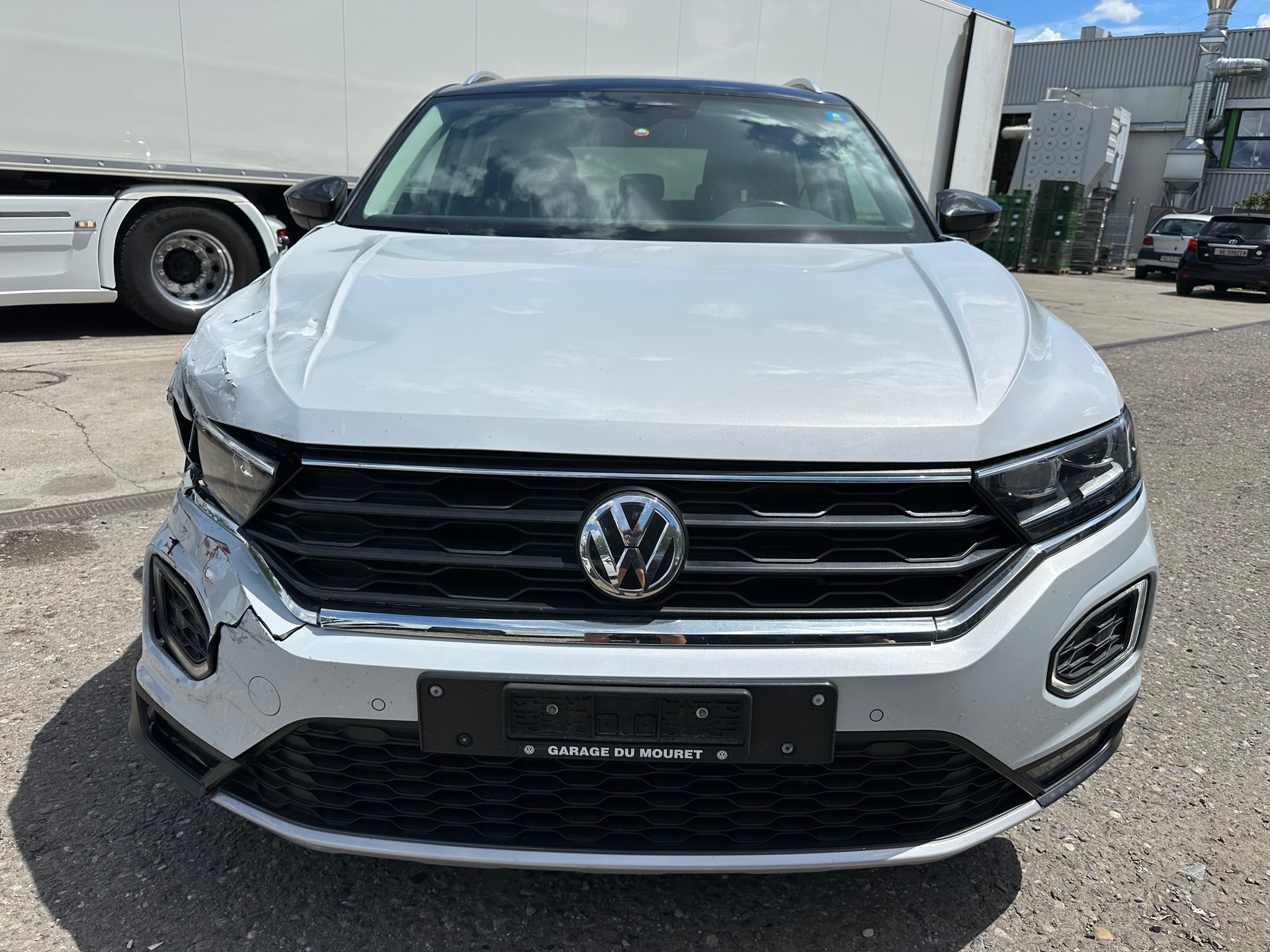 VW T-Roc 2.0 TSI Advance DSG 4Motion-image-0