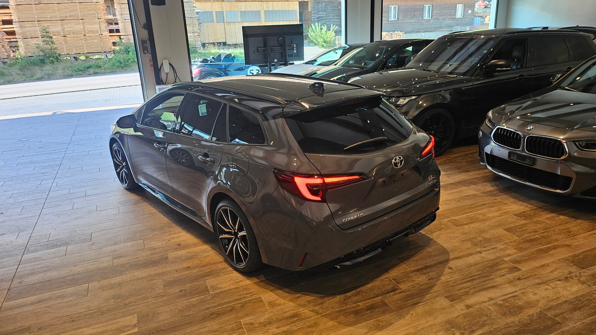 TOYOTA Corolla Touring Sports 2.0 HSD GR Sport e-CVTđ„-image-13