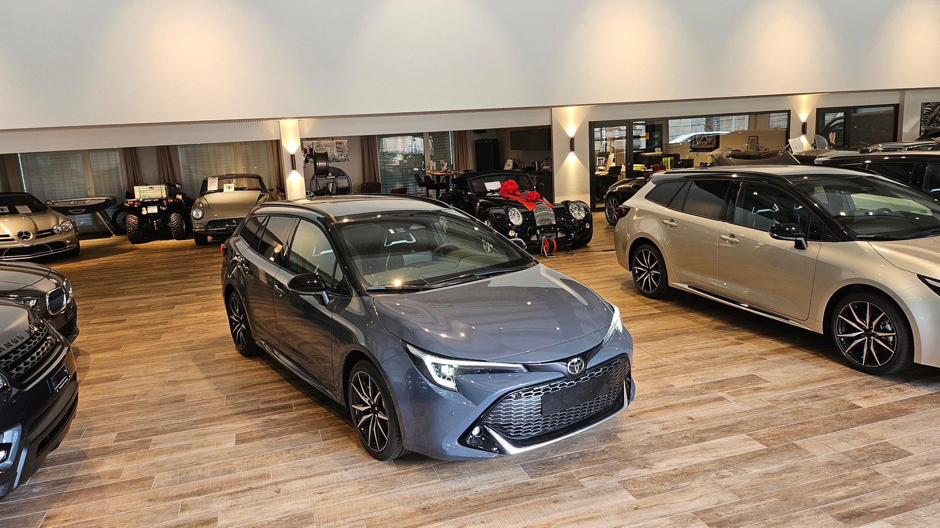 TOYOTA Corolla Touring Sports 2.0 HSD GR Sport e-CVTđ„-image-5