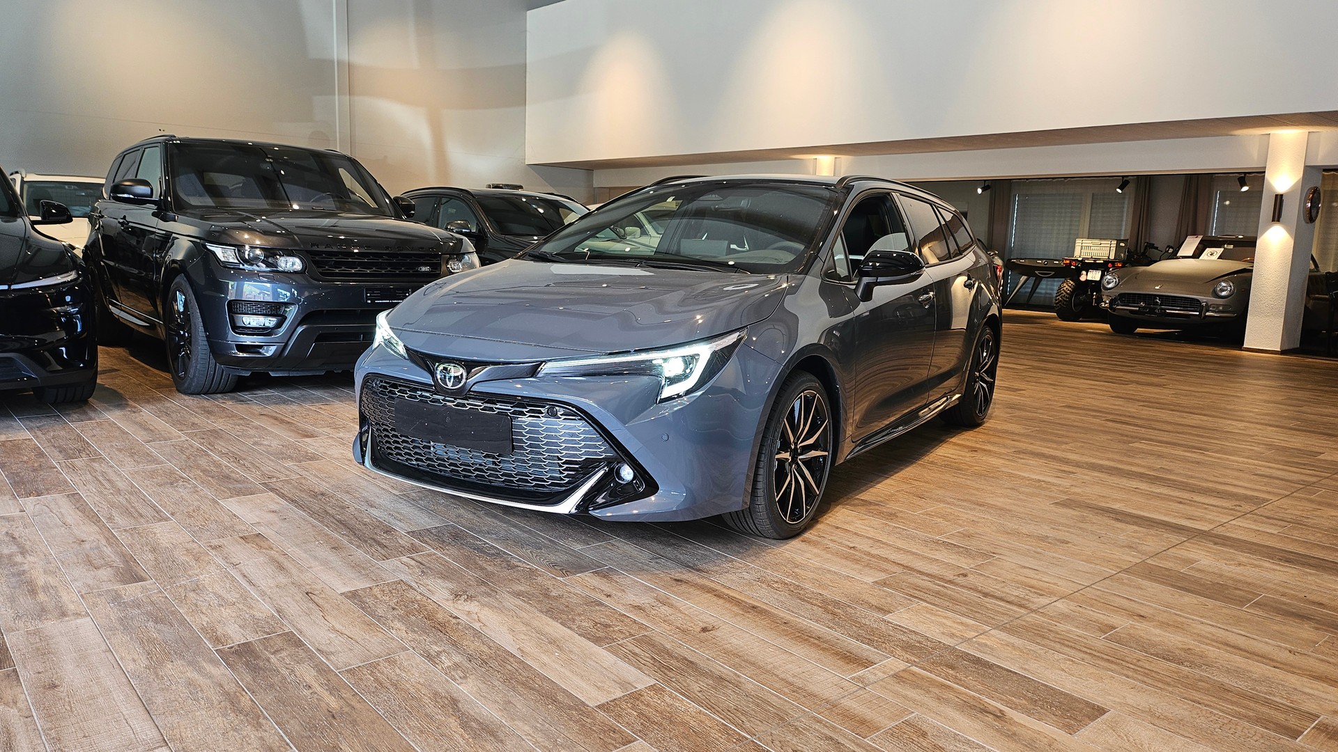 TOYOTA Corolla Touring Sports 2.0 HSD GR Sport e-CVT