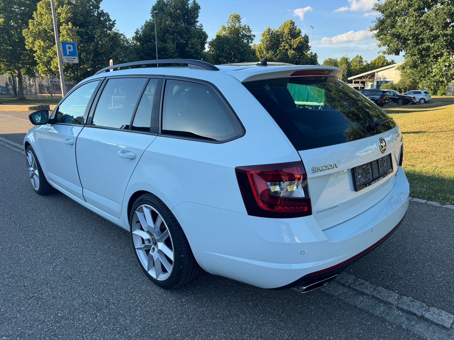 SKODA Octavia Combi 2.0 TSI RS Value DSG-image-1