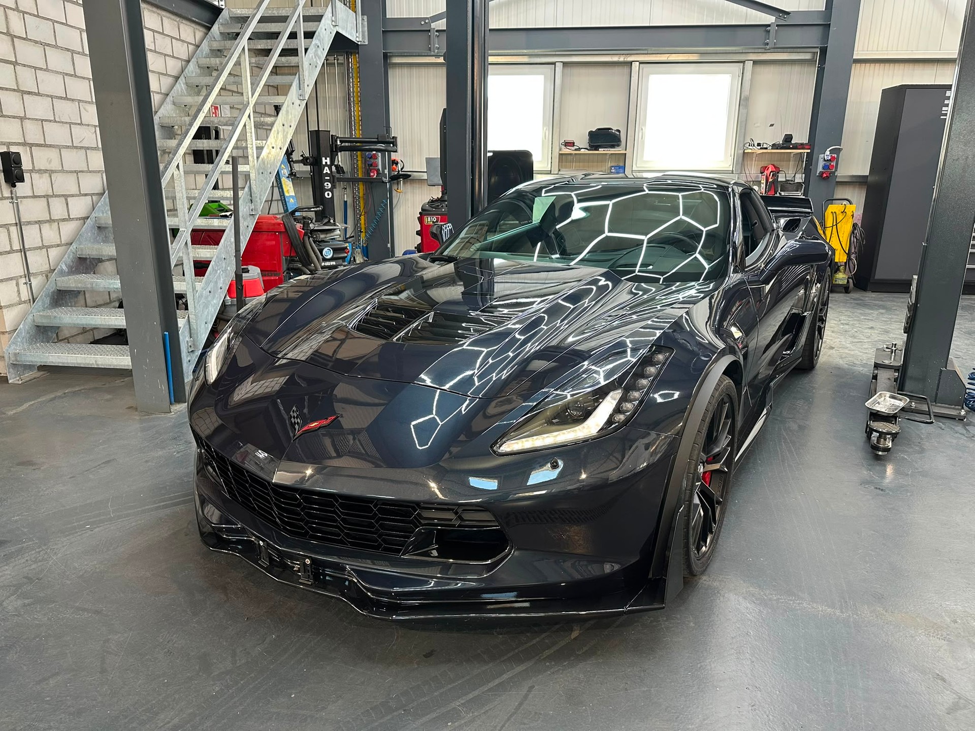 CHEVROLET Z06-image-0