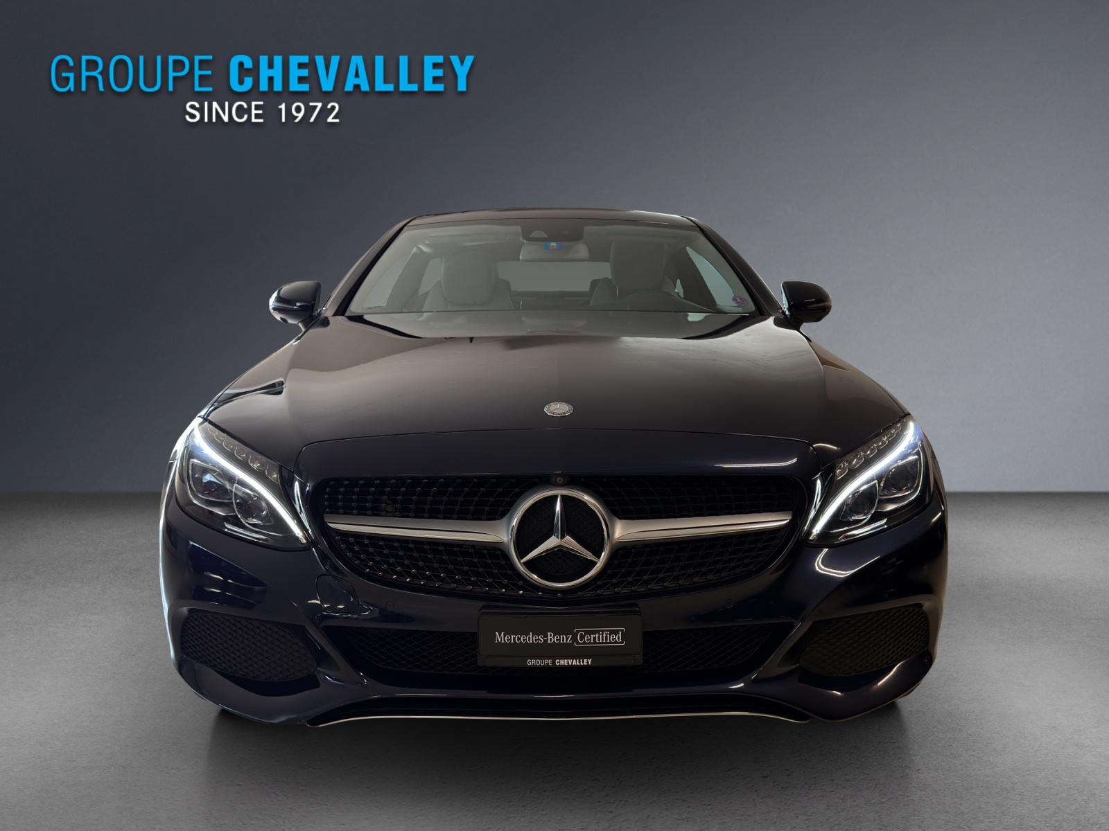 MERCEDES-BENZ C 250 AMG Line-showroom-element-1
