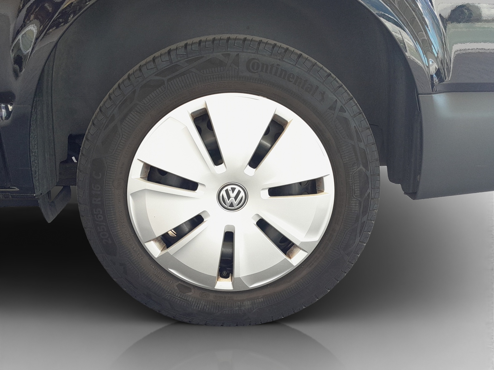 VW T6.1 2.0 TDI DSG-image-13