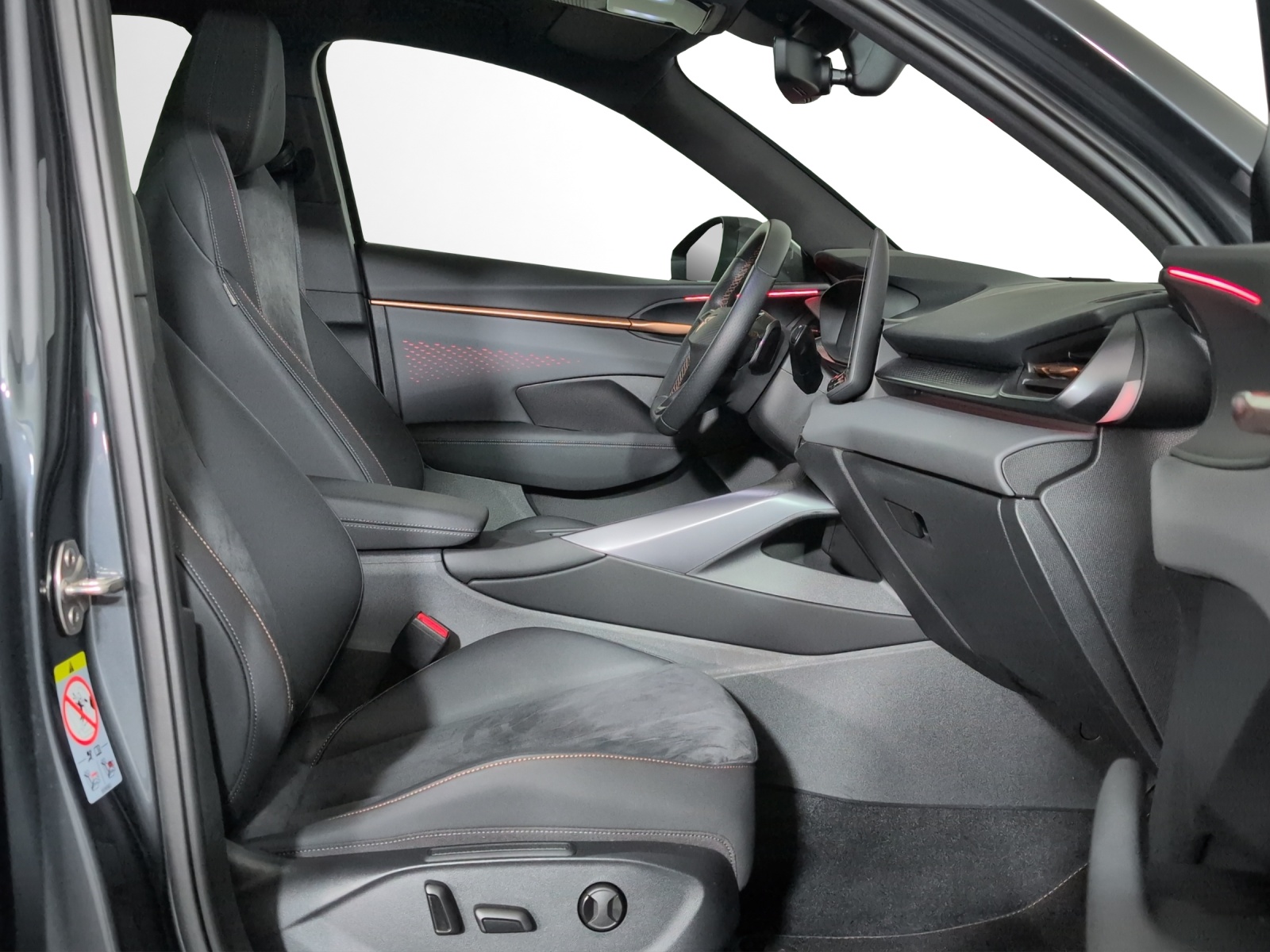 CUPRA Terramar 1.5 eTSI DSG-image-6