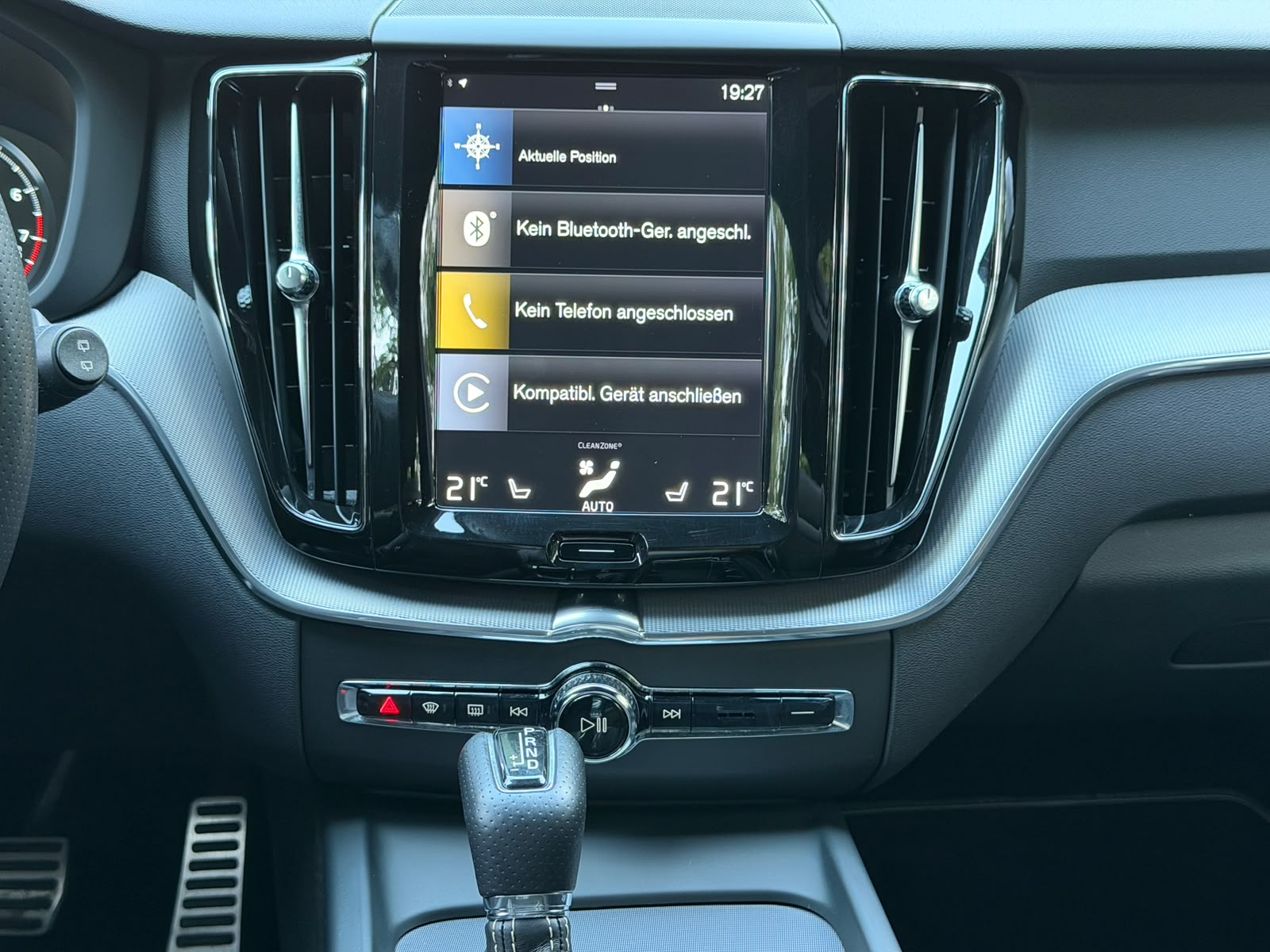 VOLVO XC60 T5 AWD R-Design Geartronic-image-26