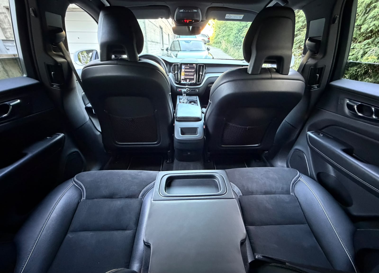 VOLVO XC60 T5 AWD R-Design Geartronic-image-22
