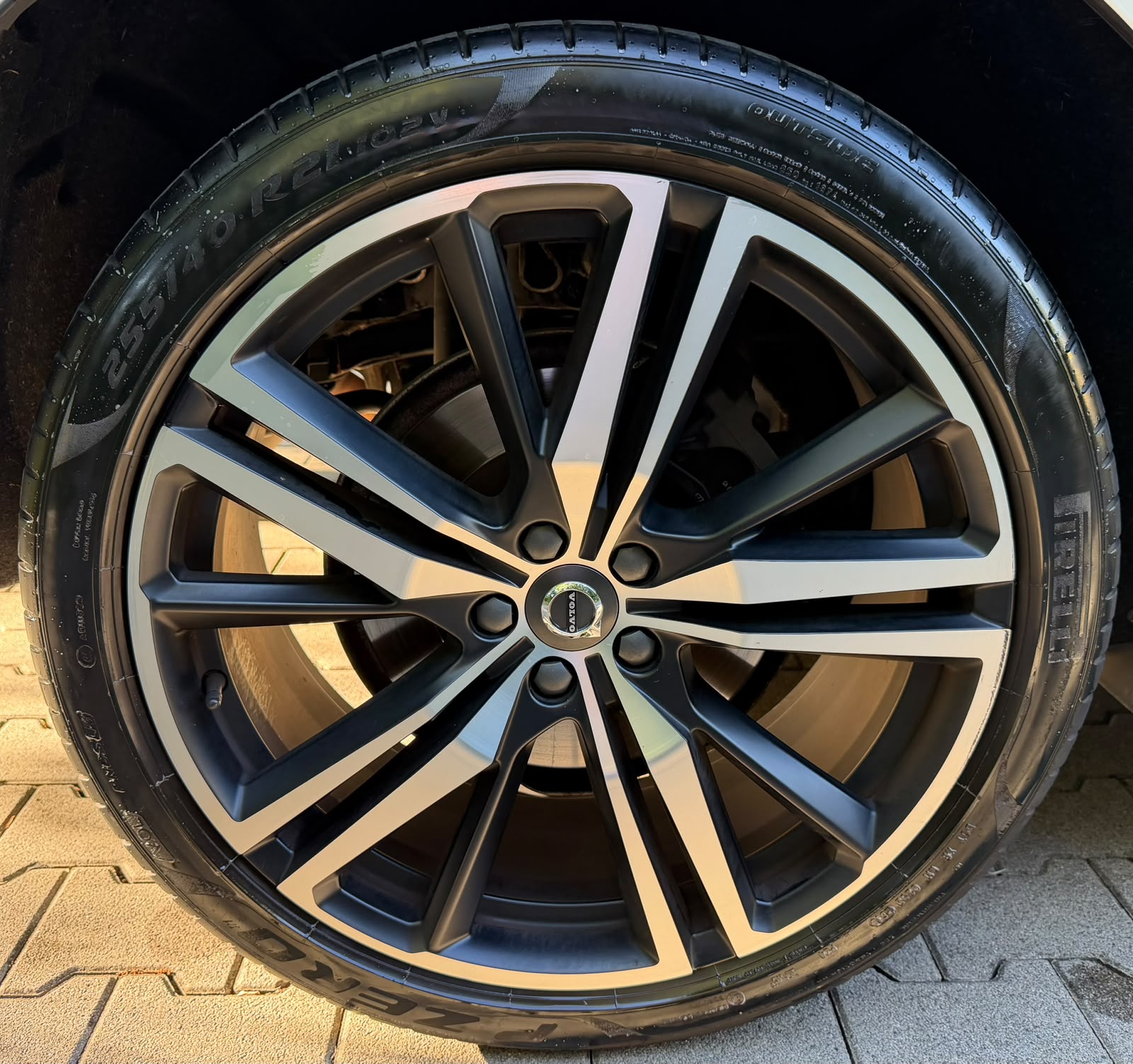 VOLVO XC60 T5 AWD R-Design Geartronic-image-11