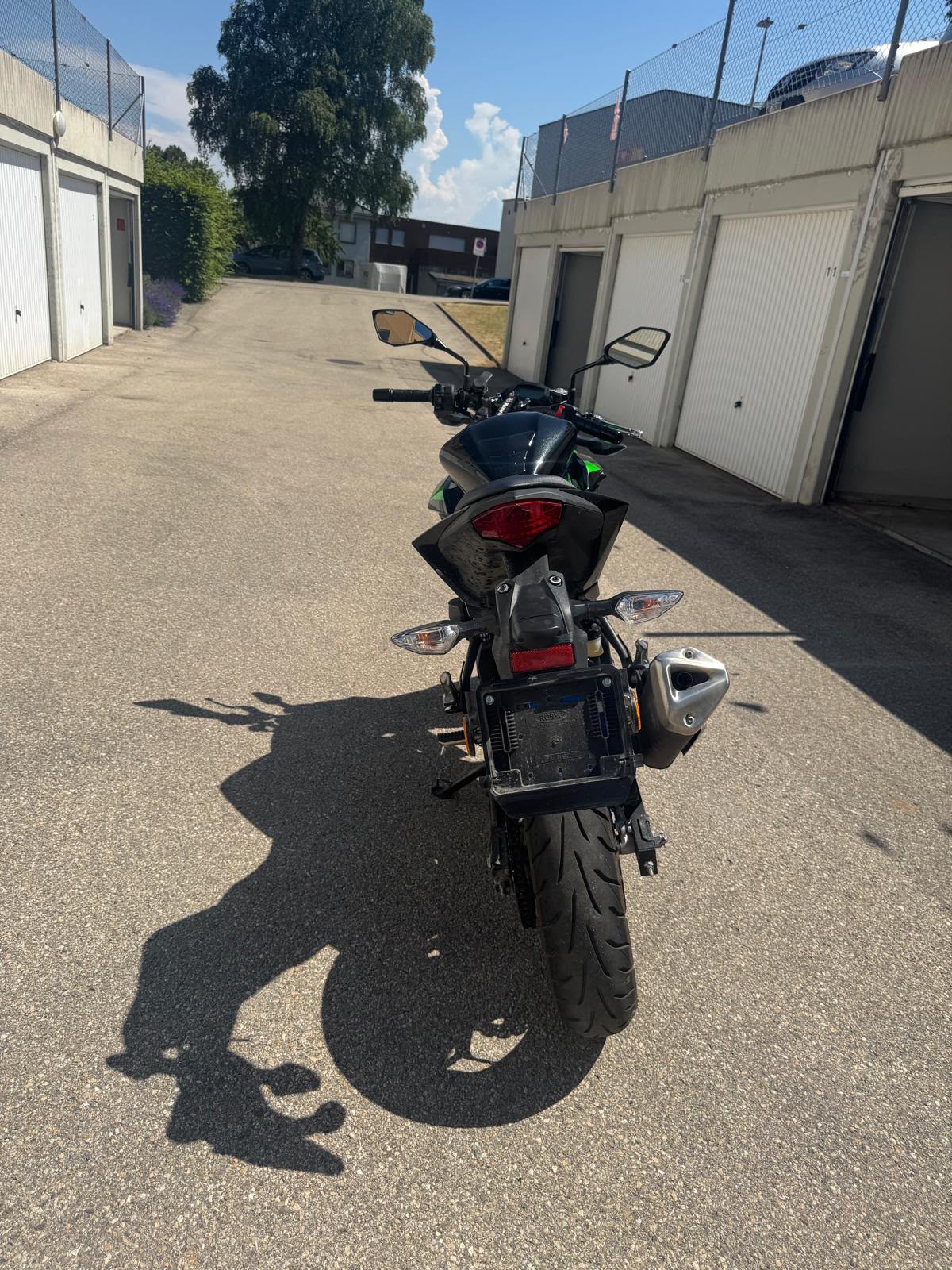 KAWASAKI Z 125-image-3