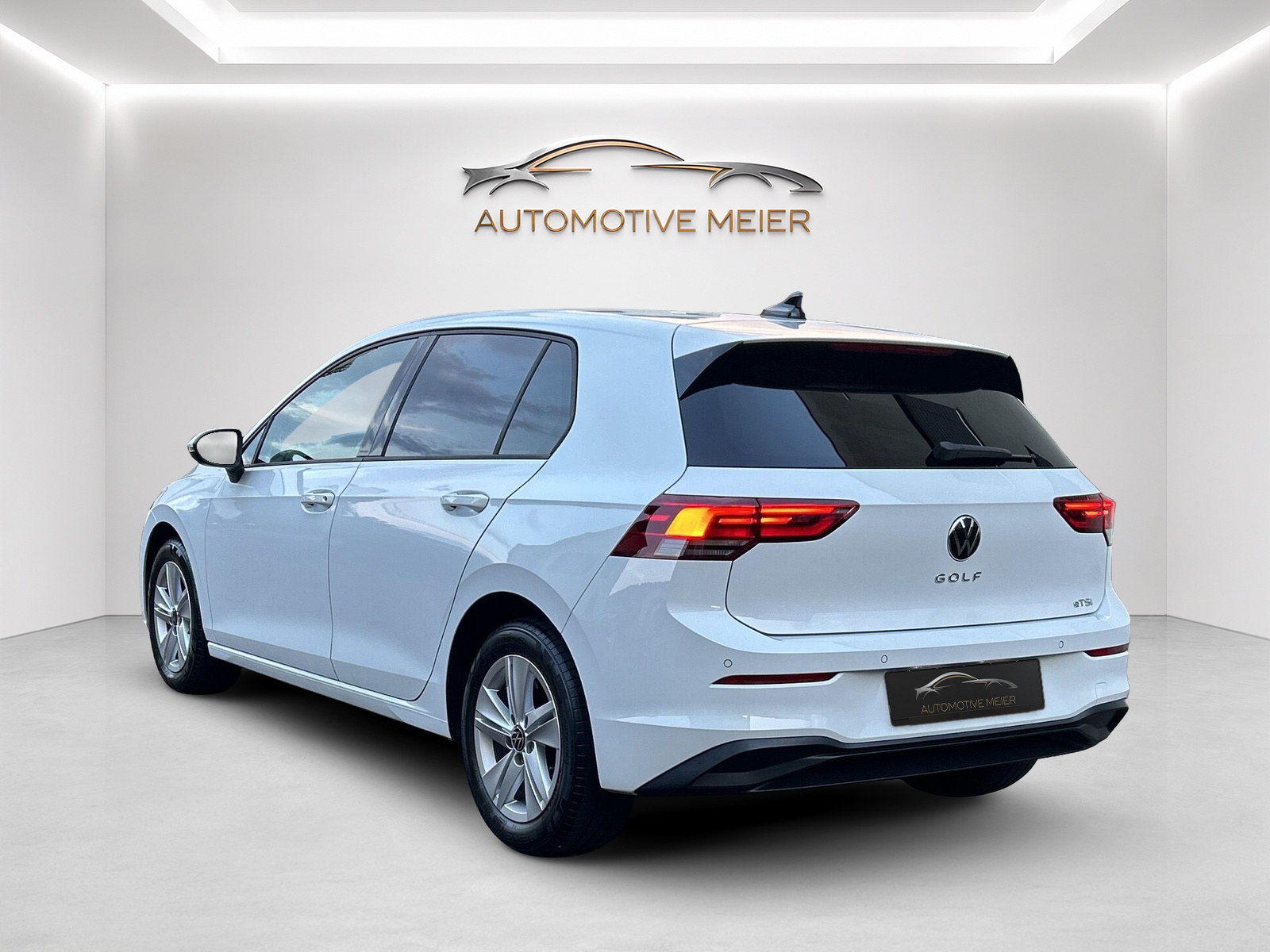 VW Golf 1.0 eTSI mHEV ACTLife DSG -CH Fahrzeug-Apple Car Play-Keyless-Rückfahrkamera-Adaptiver Tempomat-Sitzheizung--image-2