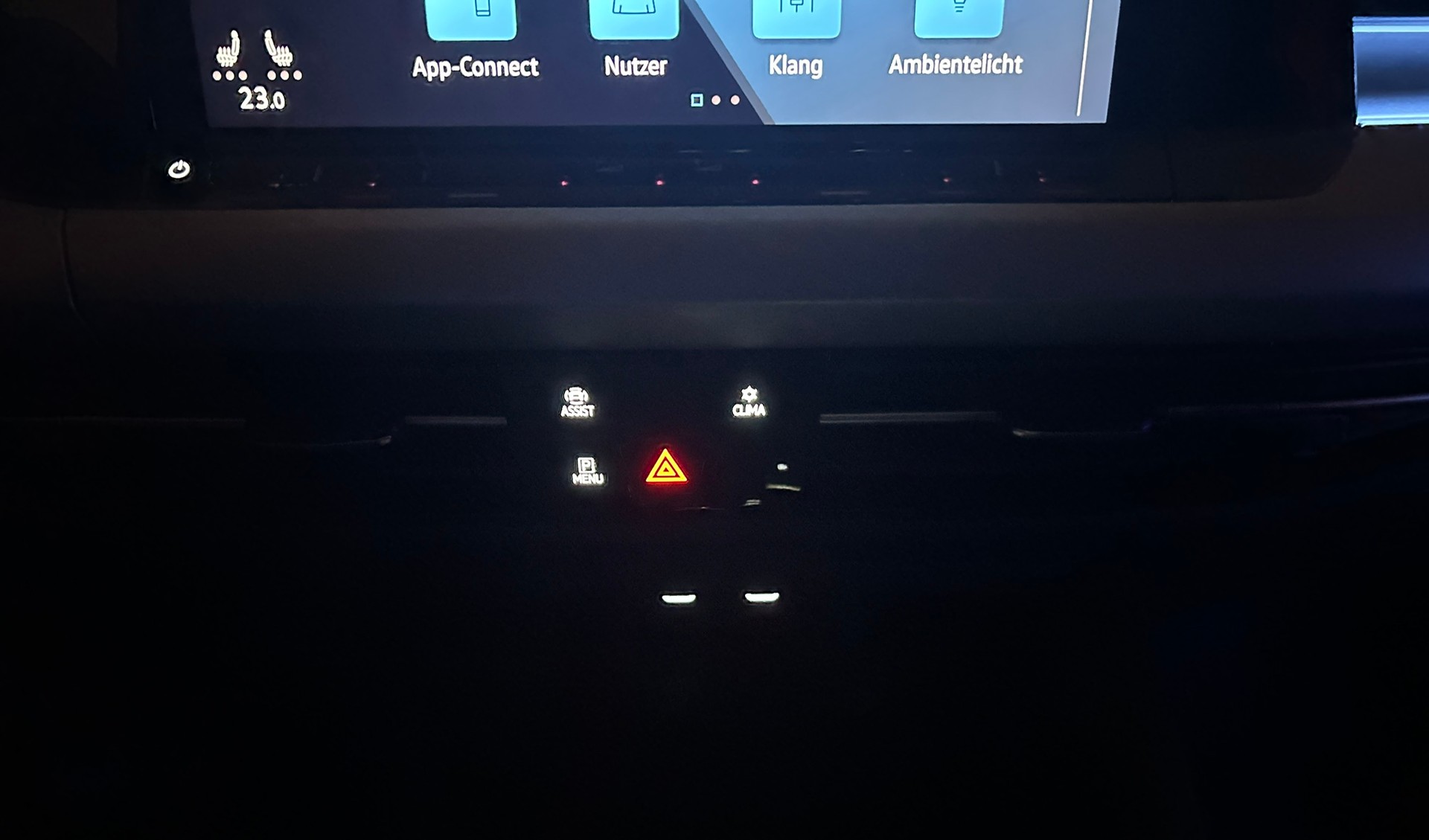 VW Golf 1.0 eTSI mHEV ACTLife DSG -CH Fahrzeug-Apple Car Play-Keyless-Rückfahrkamera-Adaptiver Tempomat-Sitzheizung--image-12
