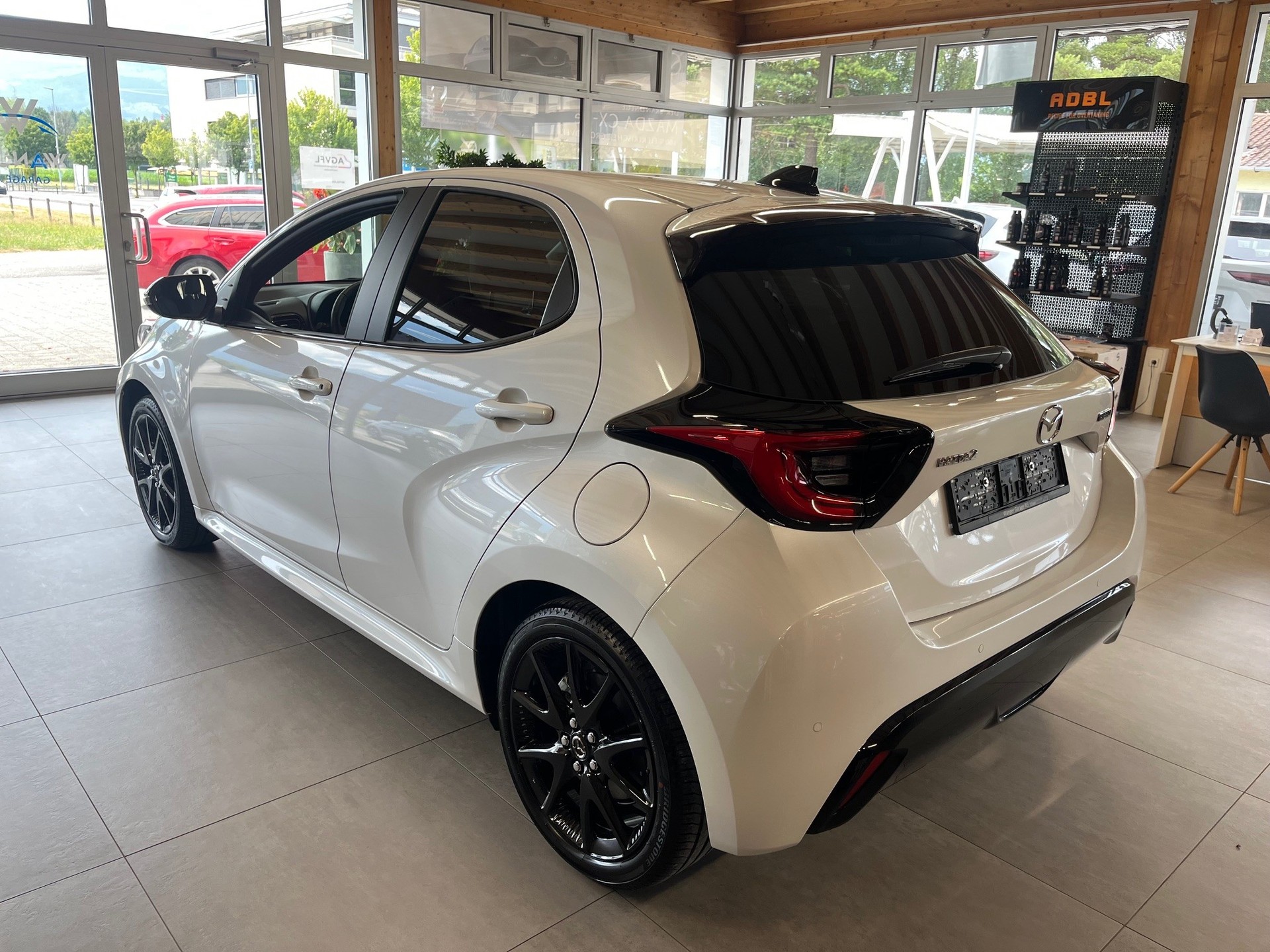 MAZDA 2 Hybrid Homura-image-5