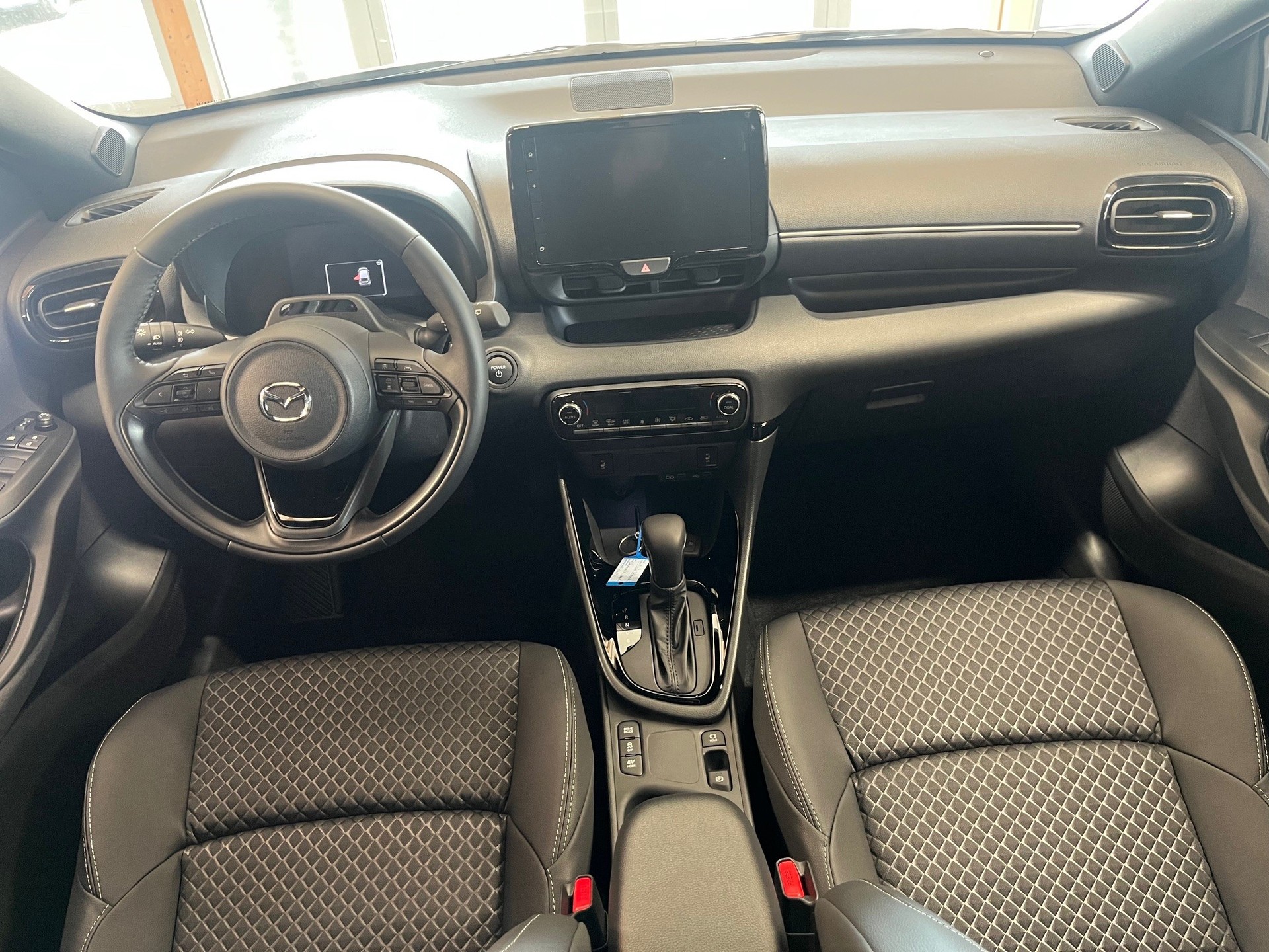 MAZDA 2 Hybrid Homura-image-9