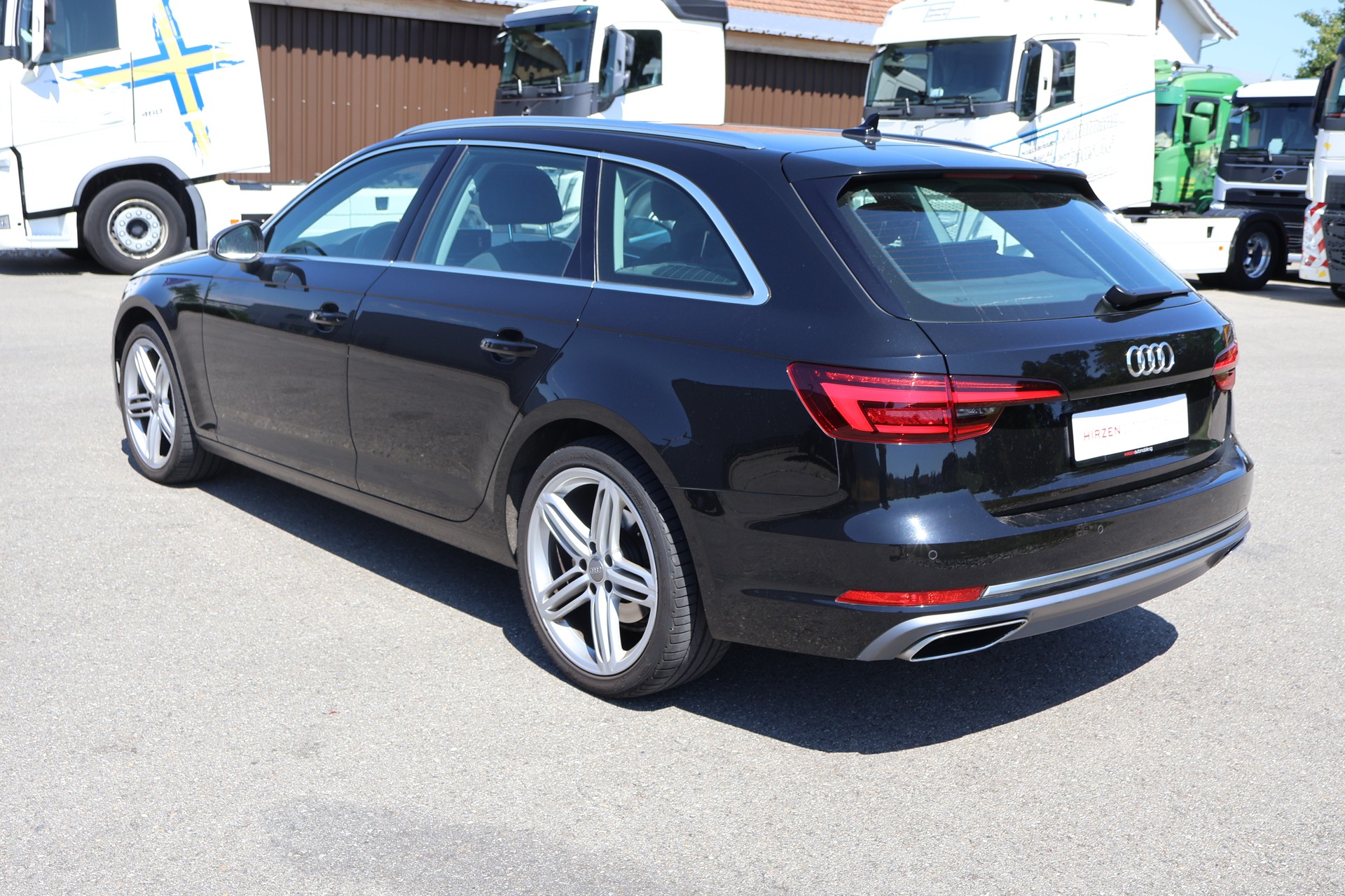 AUDI A4 Avant 40 TDI Sport quattro S-tronic-image-4