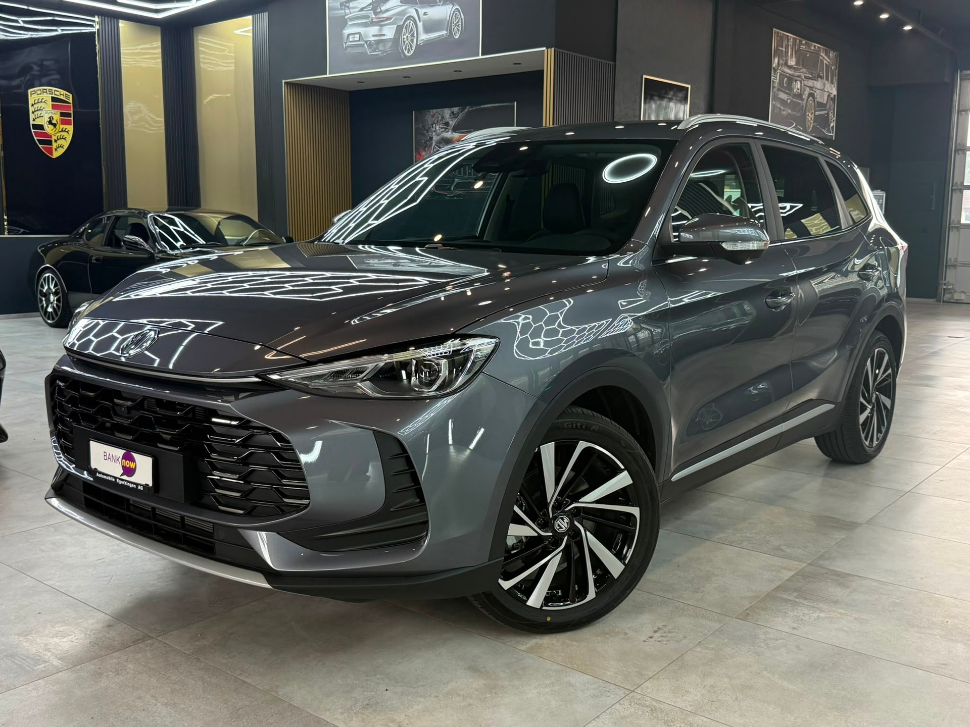 MG ZS 1.5 Hybrid+ Luxury