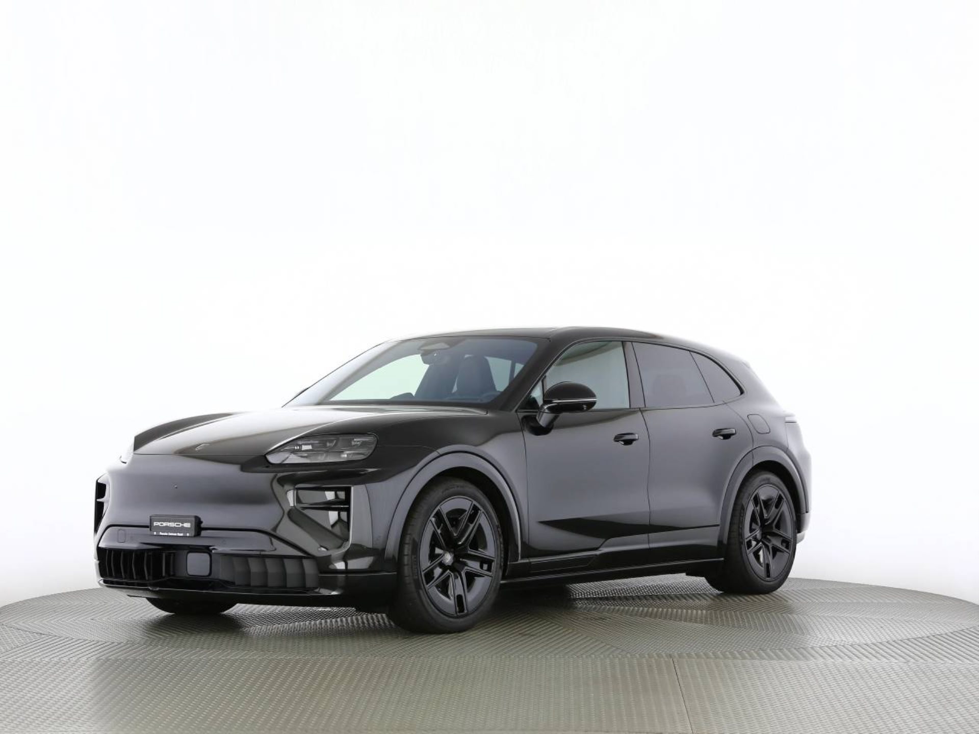 PORSCHE Cayenne Turbo Electric-image-9