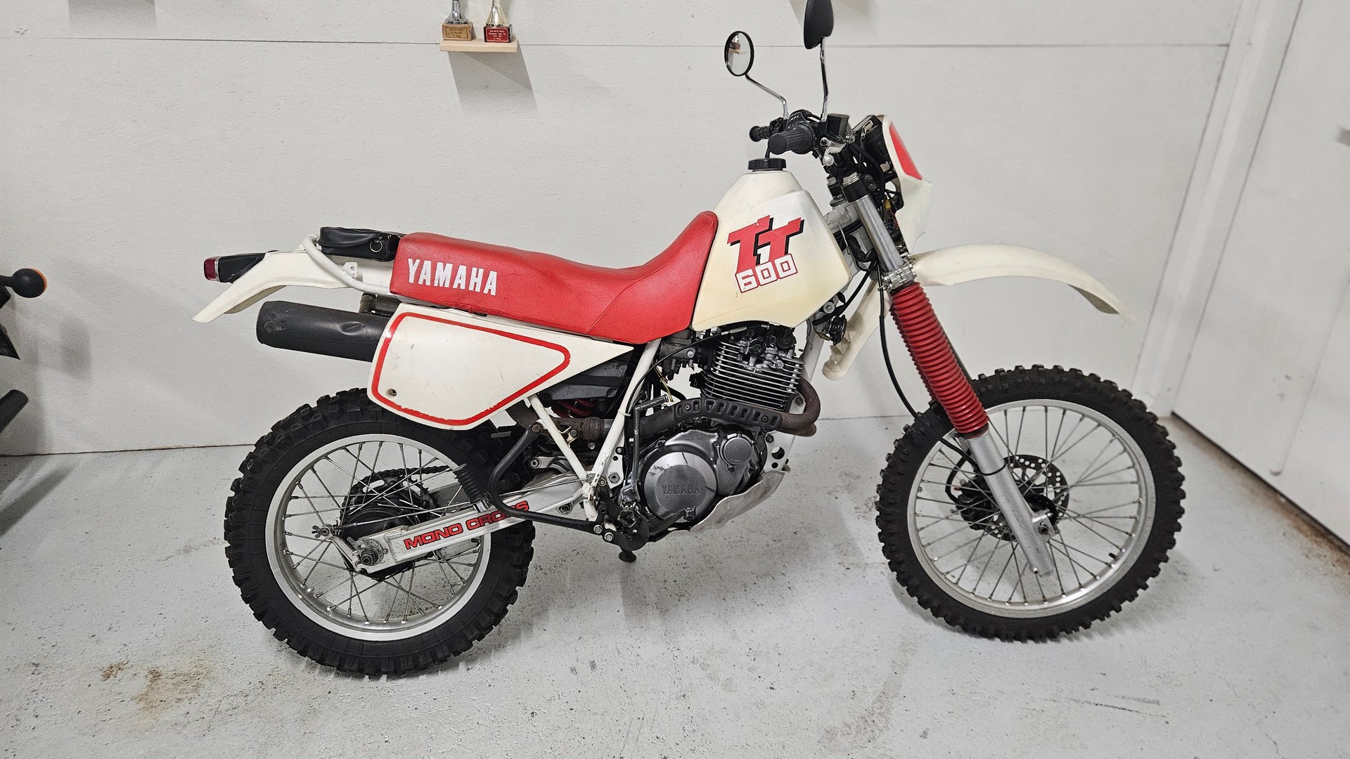 YAMAHA TT 600-image-5