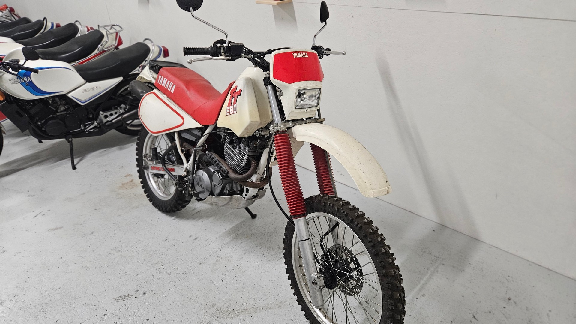 YAMAHA TT 600-image-2