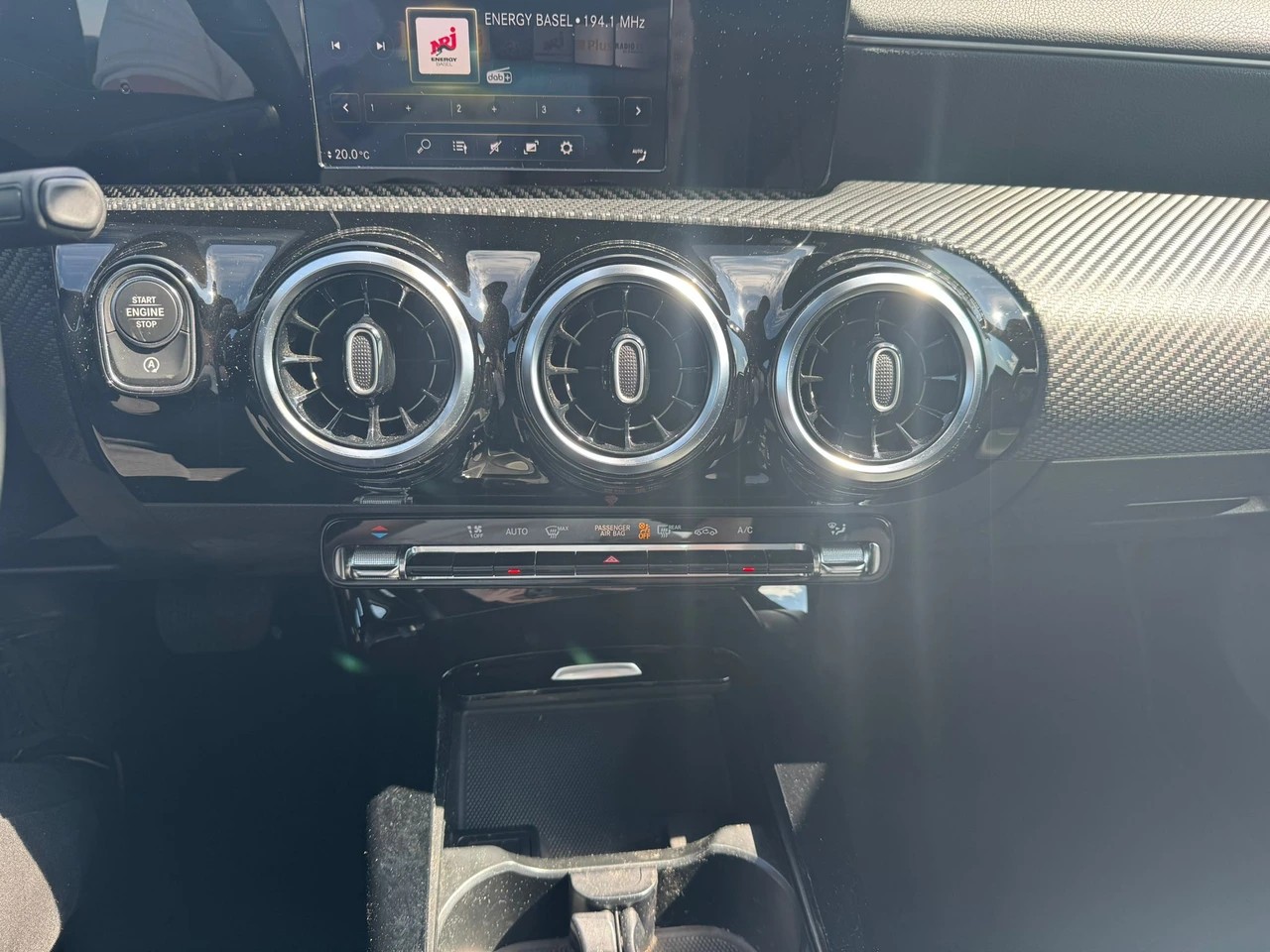 MERCEDES-BENZ A 200 d 8G-DCT-image-14