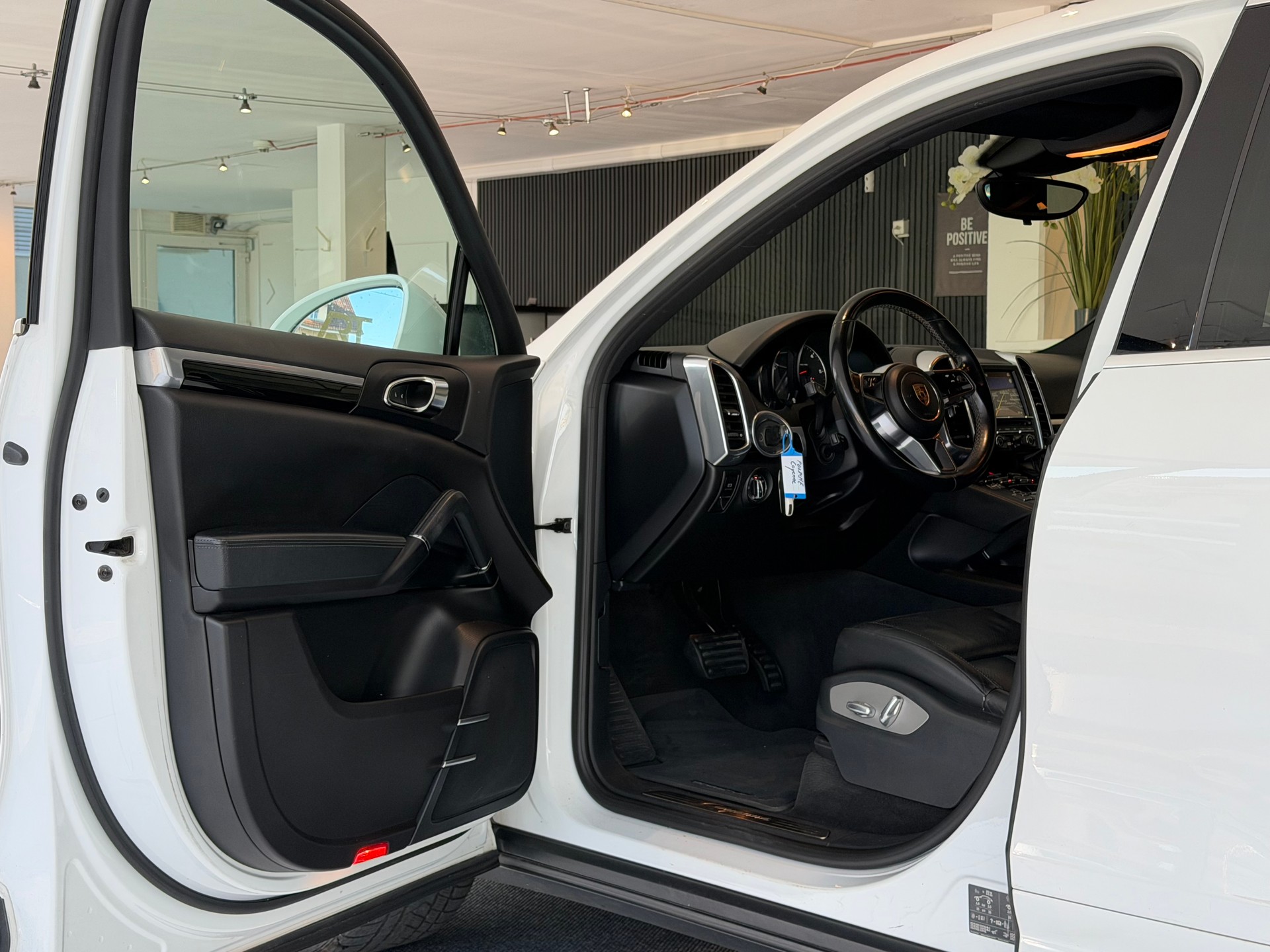 PORSCHE Cayenne Diesel Aerodynamik **ab MFK & Service**-image-8