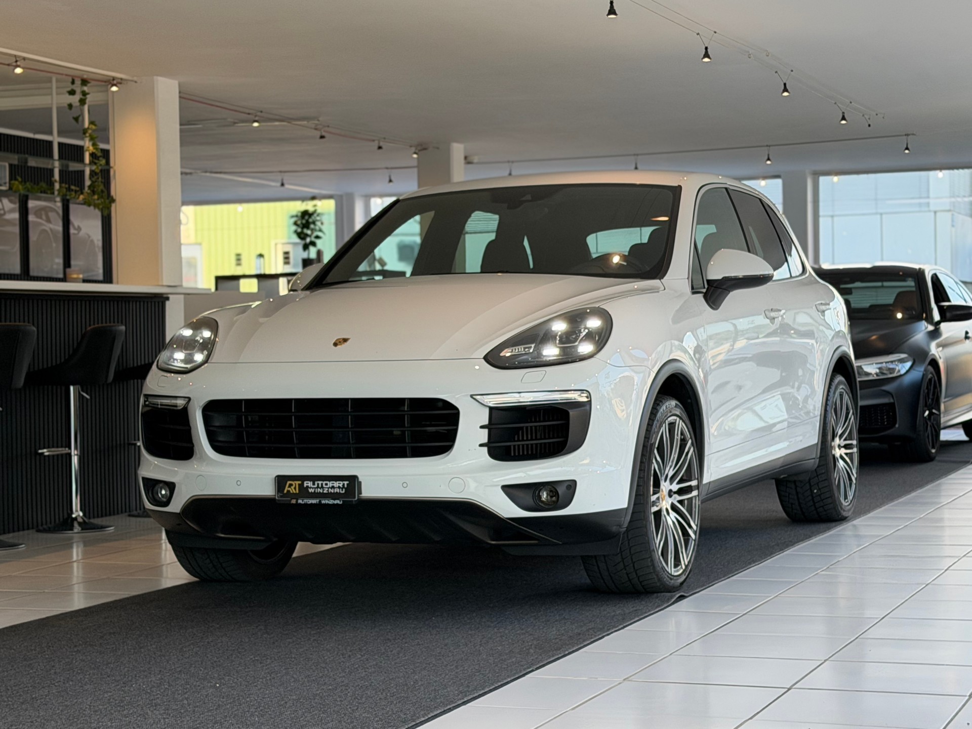 PORSCHE Cayenne Diesel Aerodynamik **ab MFK & Service**-image-0