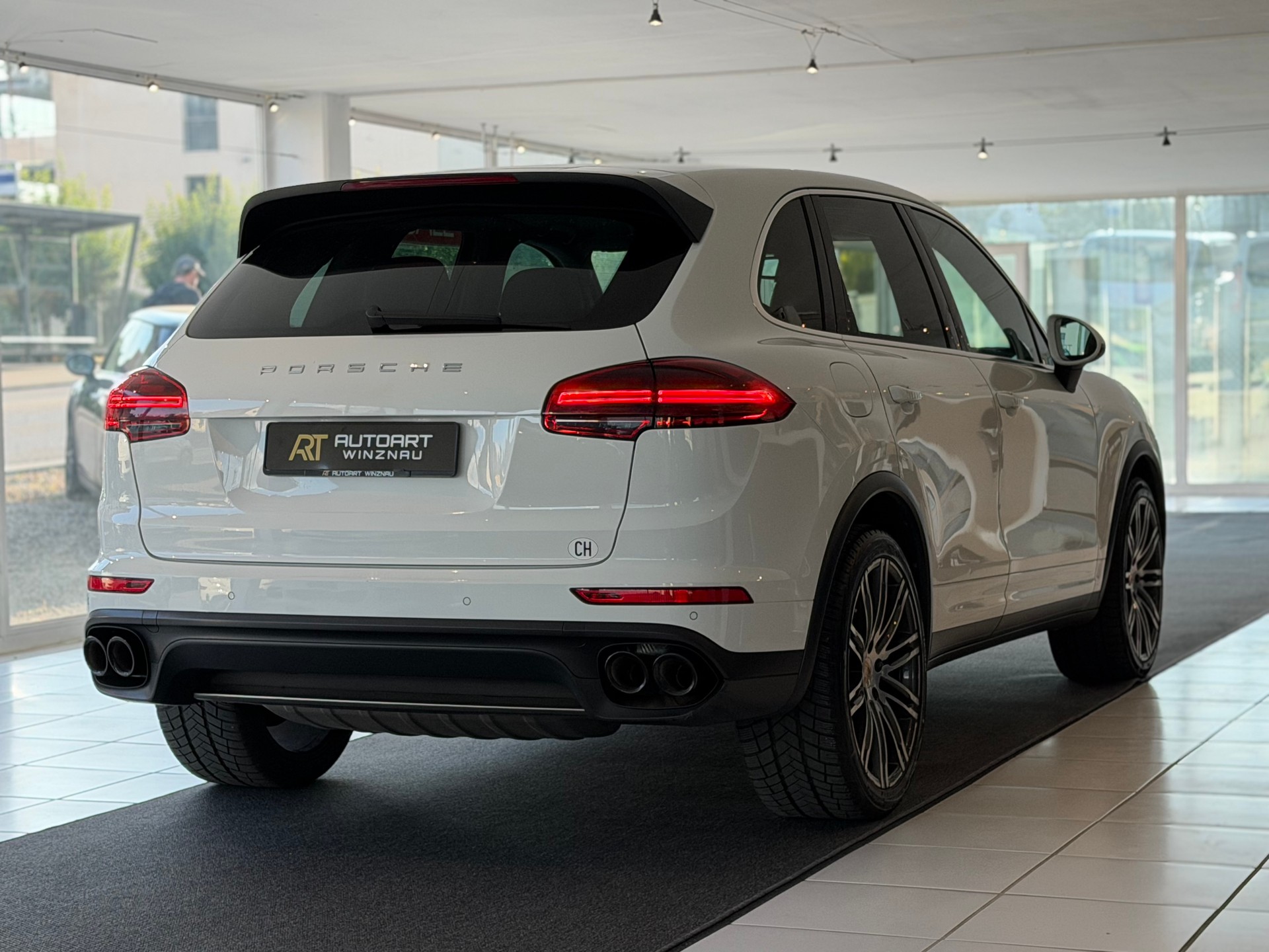 PORSCHE Cayenne Diesel Aerodynamik **ab MFK & Service**-image-4