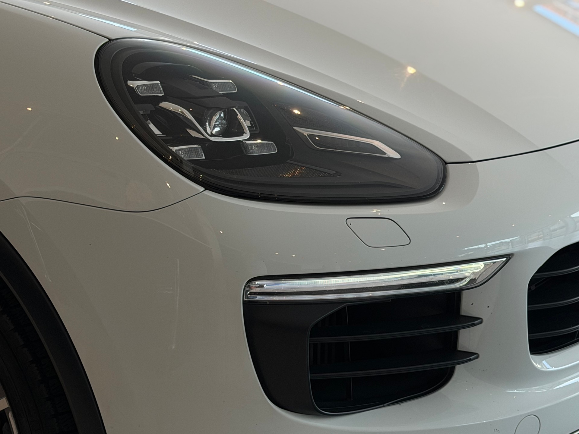 PORSCHE Cayenne Diesel Aerodynamik **ab MFK & Service**-image-23