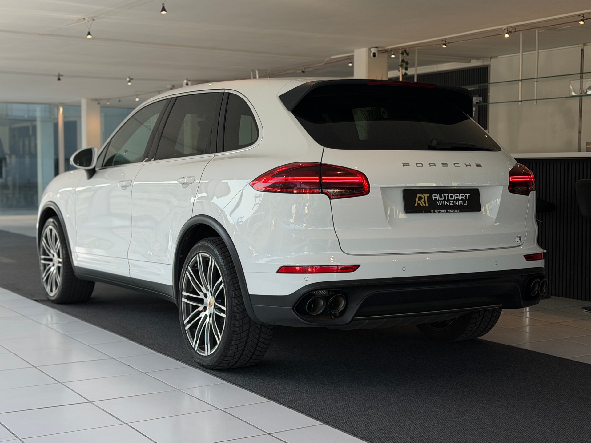 PORSCHE Cayenne Diesel Aerodynamik **ab MFK & Service**-image-6