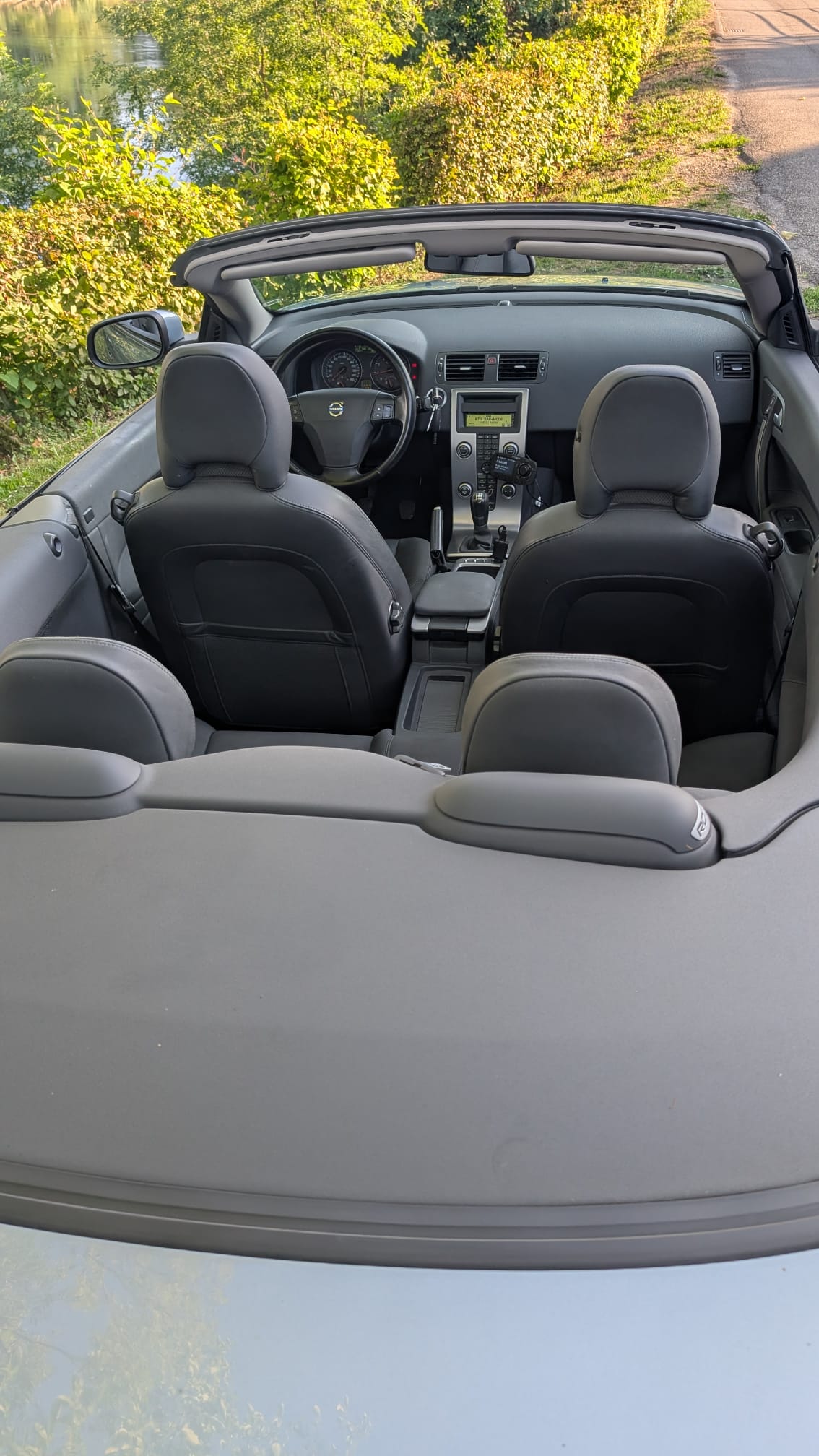 VOLVO 2.4i 20V 170 Summum-image-4