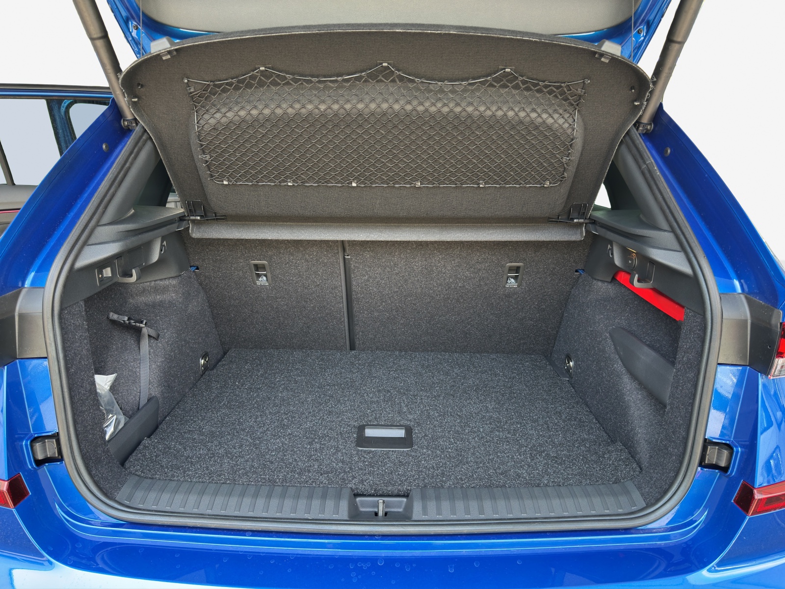 SKODA Kamiq 1.0 TSI Dynamic DSG-image-12