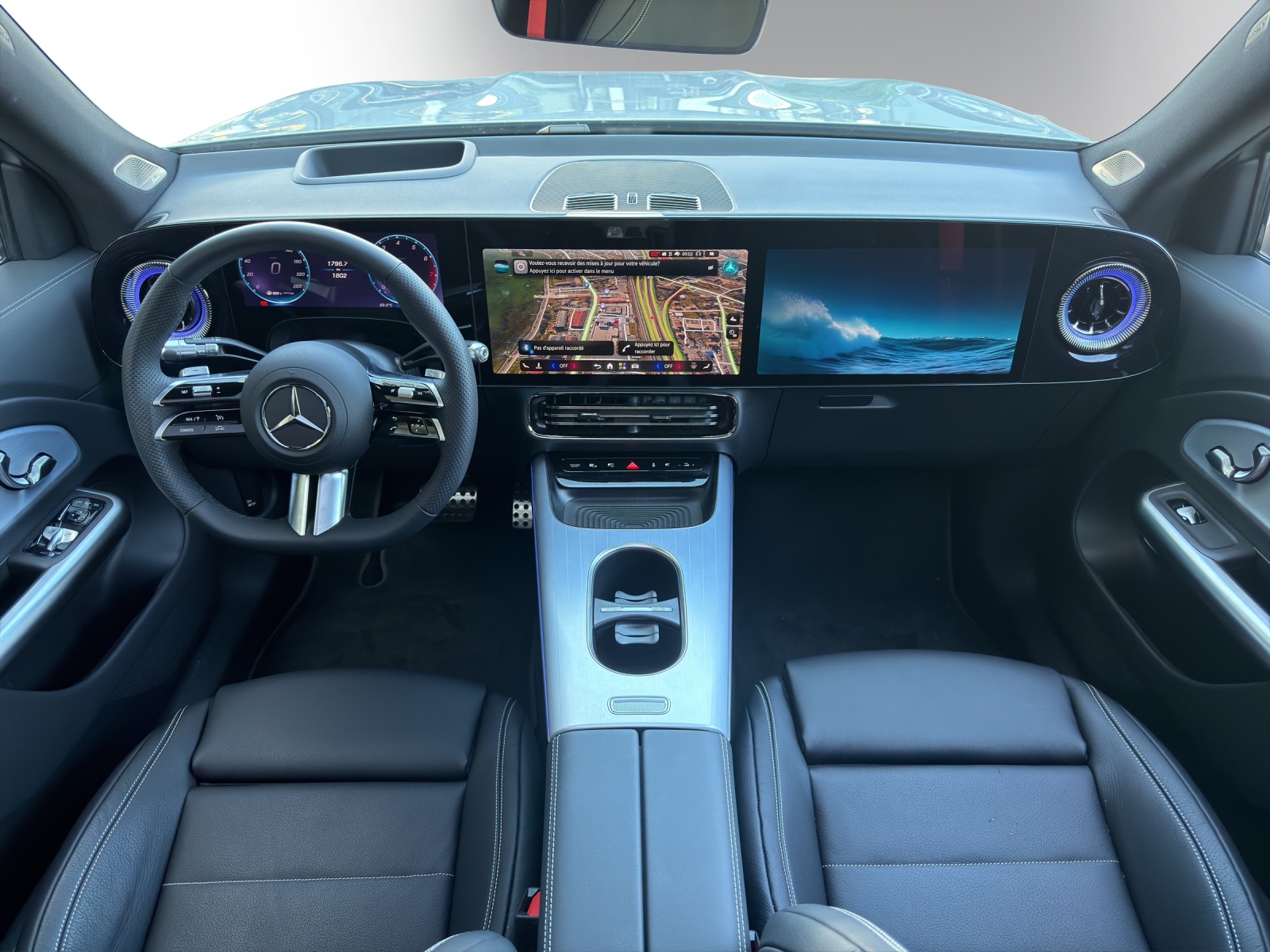 MERCEDES-BENZ GLB 220 4Matic 8G-Tronic-image-11