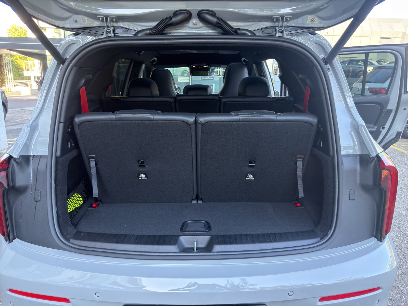 MERCEDES-BENZ GLB 220 4Matic 8G-Tronic-image-15