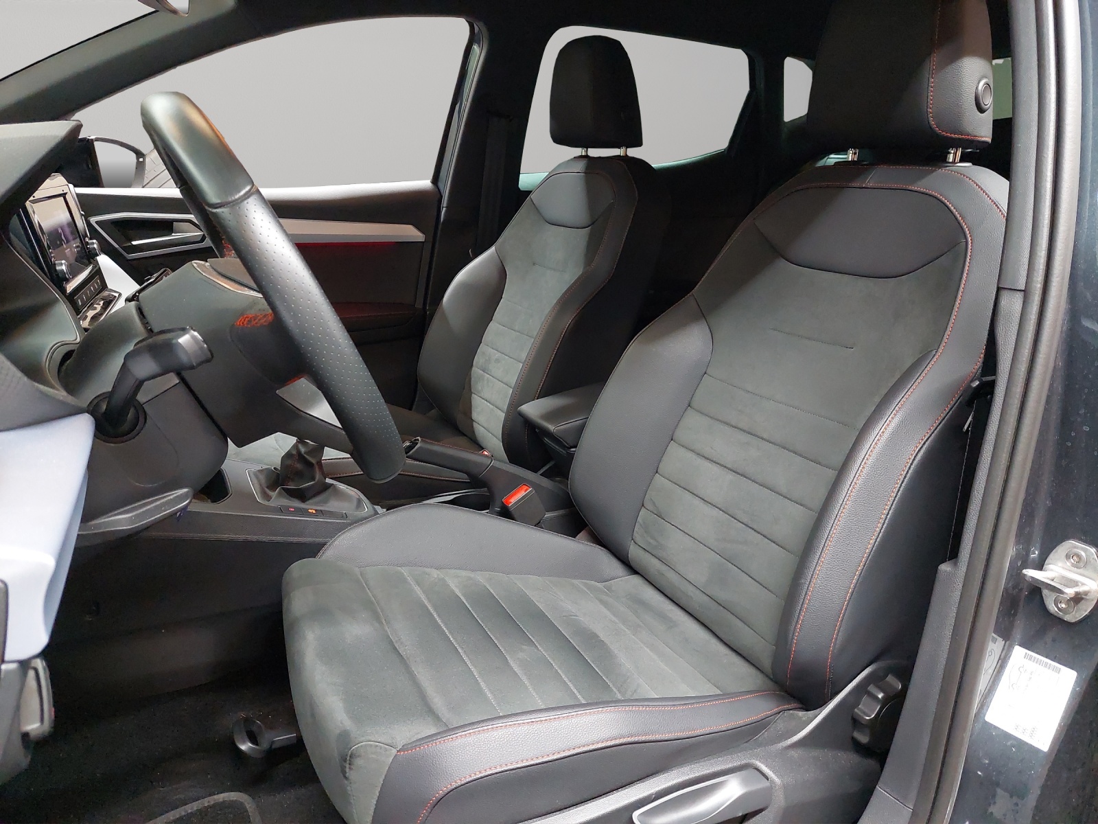 SEAT Ibiza 1.0 MPI Reference-image-5