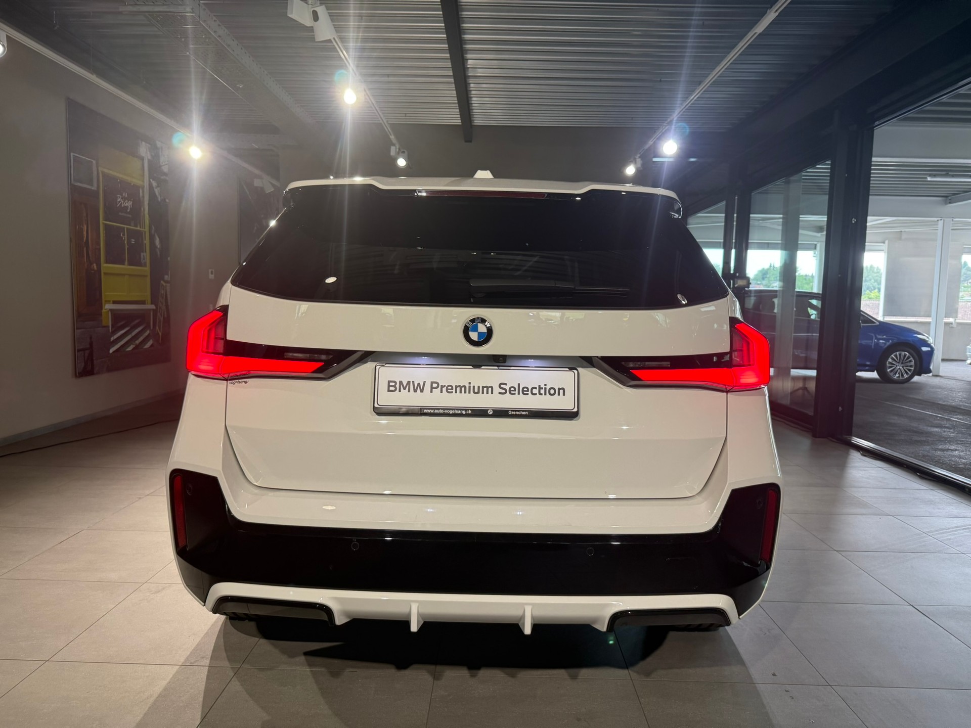 BMW X1 xDrive 23d 48V M Sport-image-3