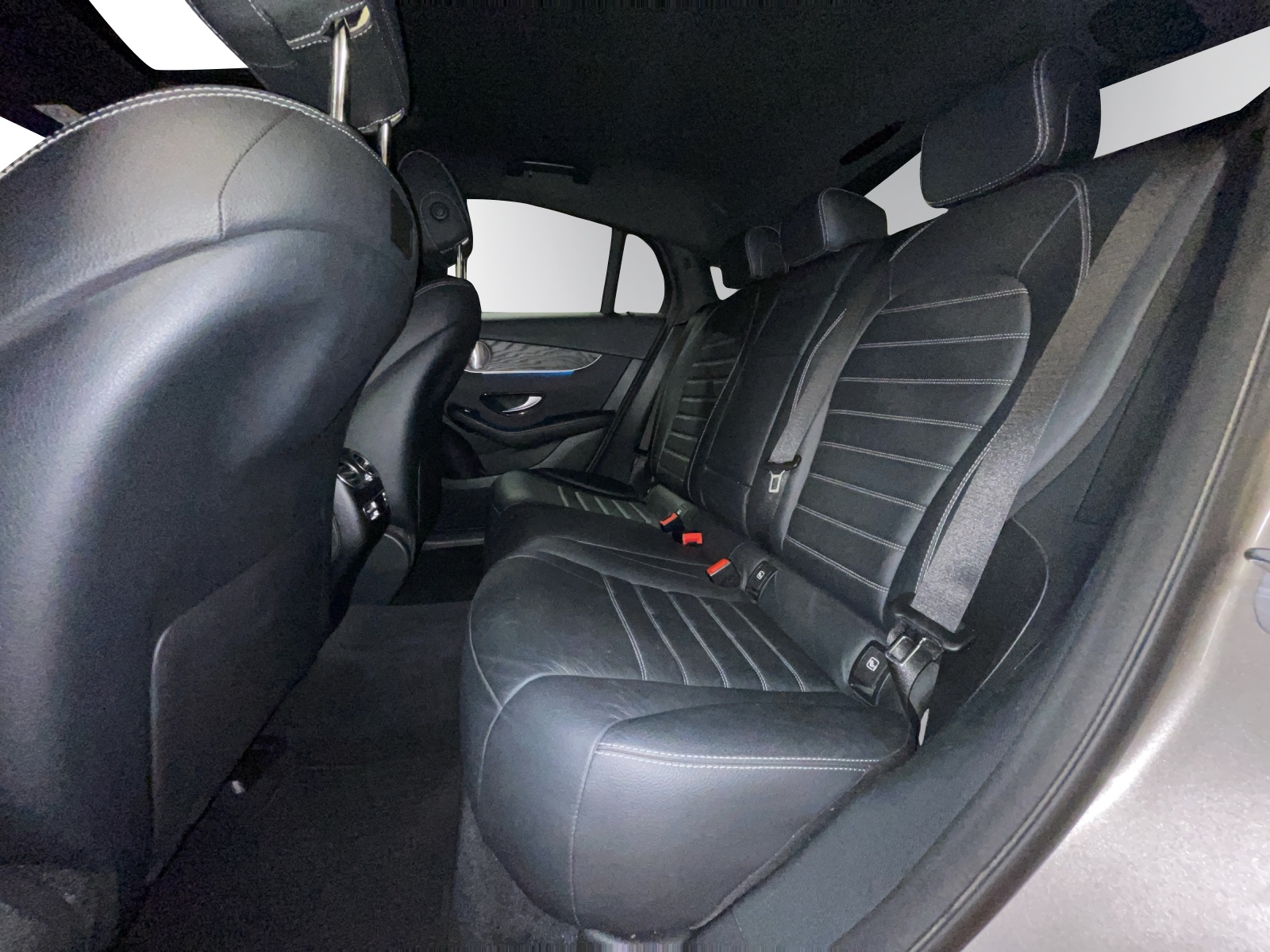 MERCEDES-BENZ GLC Coupé 250 4Matic 9G-Tronic-image-10