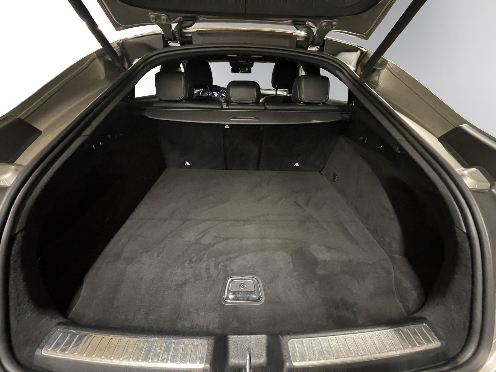 MERCEDES-BENZ GLC Coupé 250 4Matic 9G-Tronic-image-5