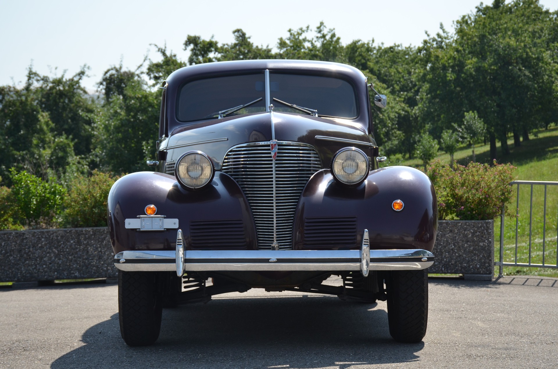 CHEVROLET Master Deluxe Sedan-image-2