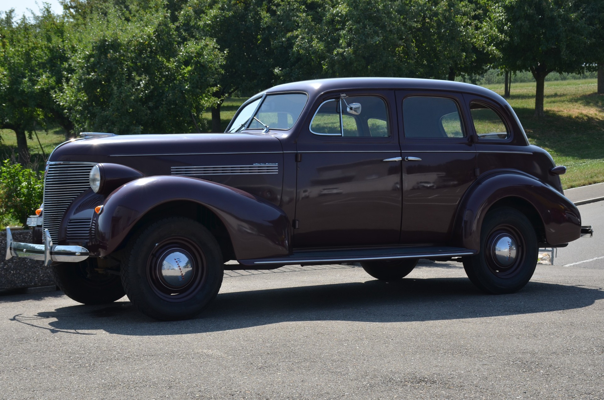 CHEVROLET Master Deluxe Sedan-image-9