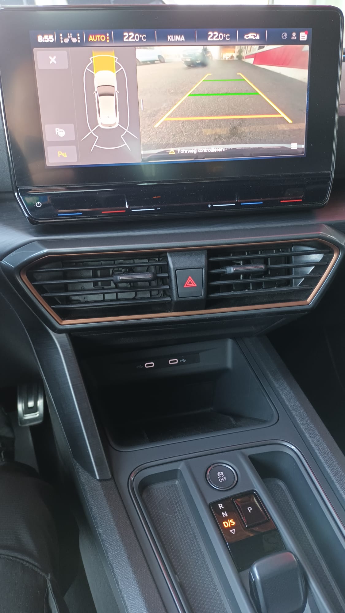 CUPRA LEON VZ 2.0 TSI DSG-image-12