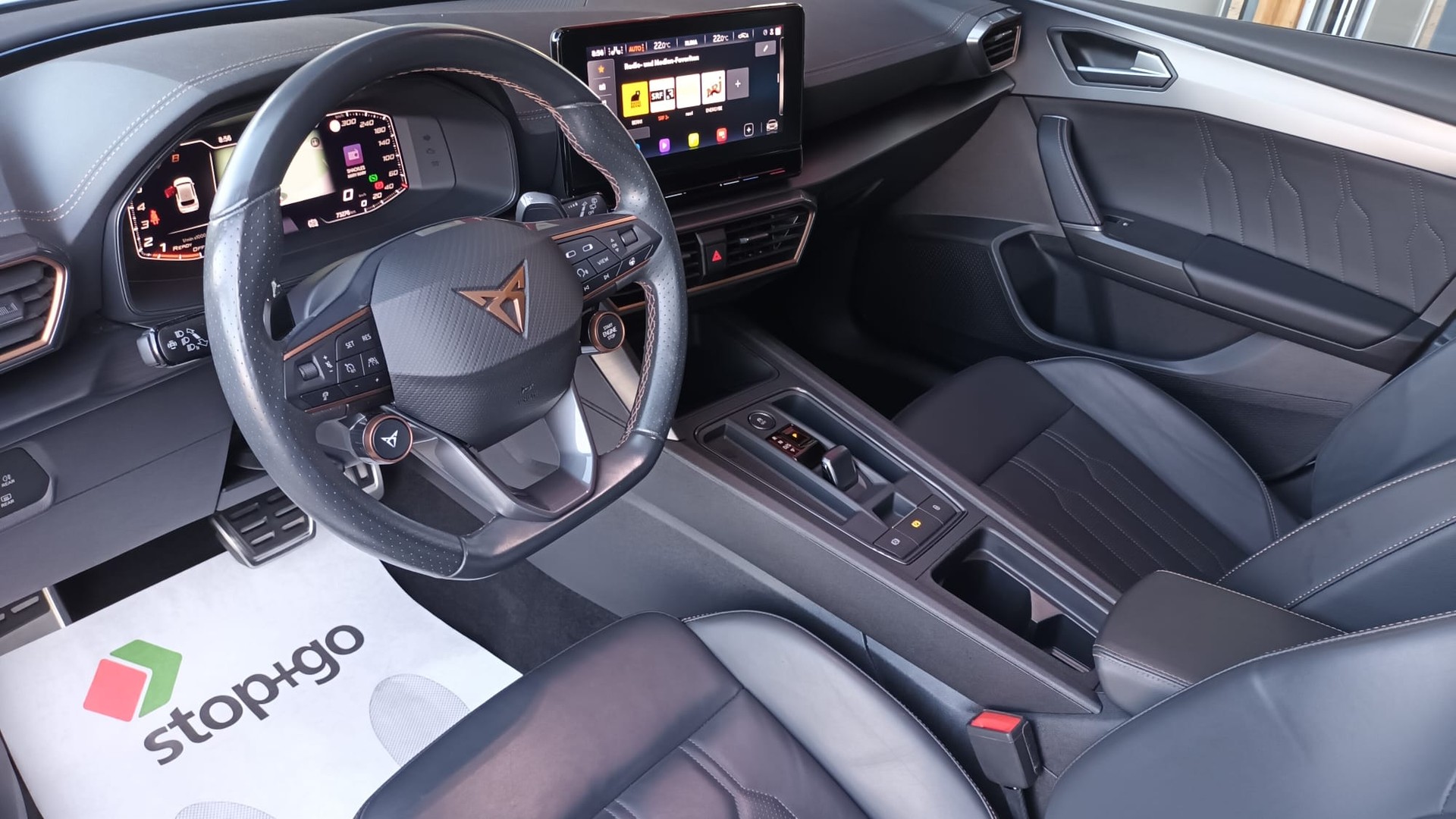 CUPRA LEON VZ 2.0 TSI DSG-image-8